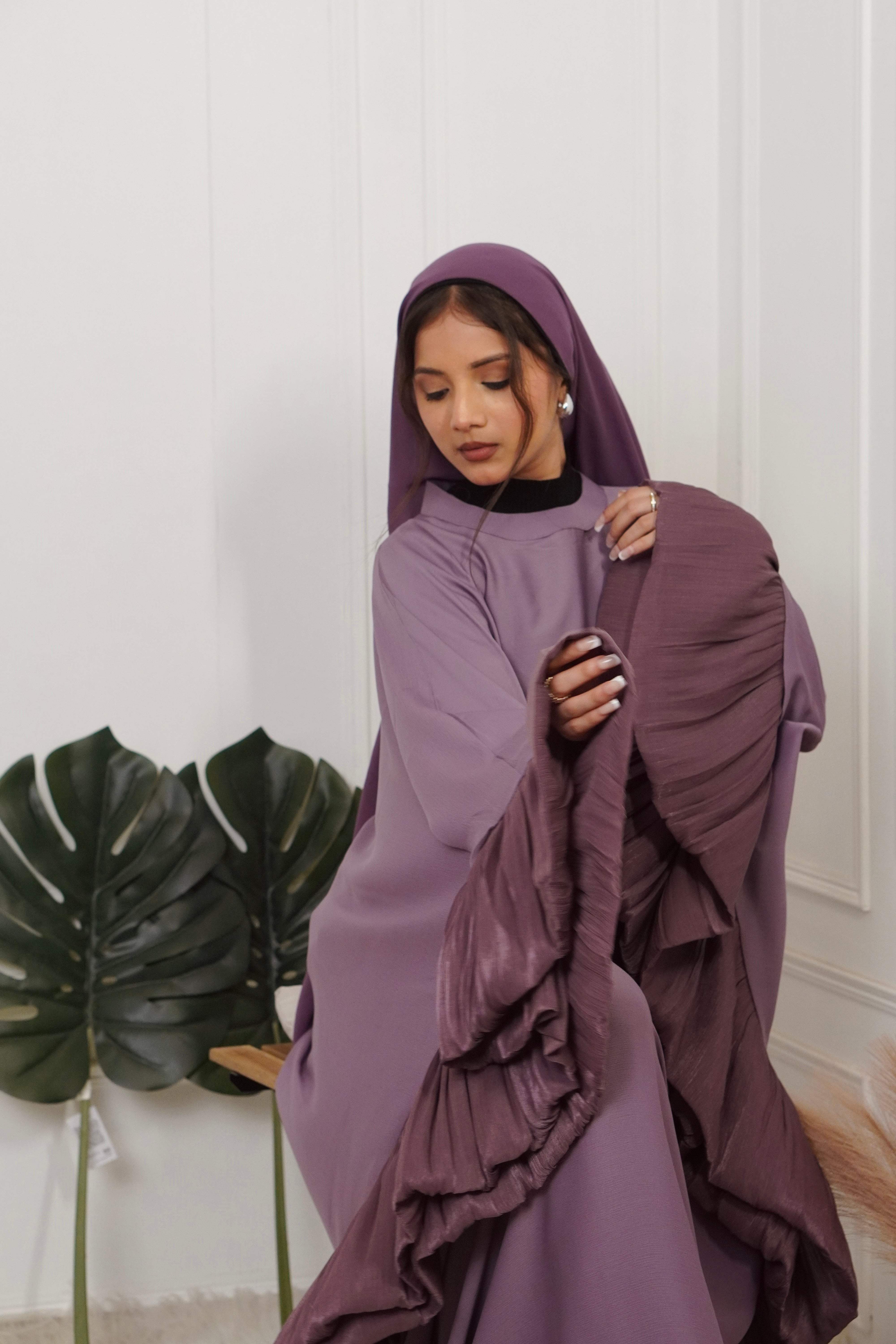 NAABIE ABAYAH - RAPUNZEL