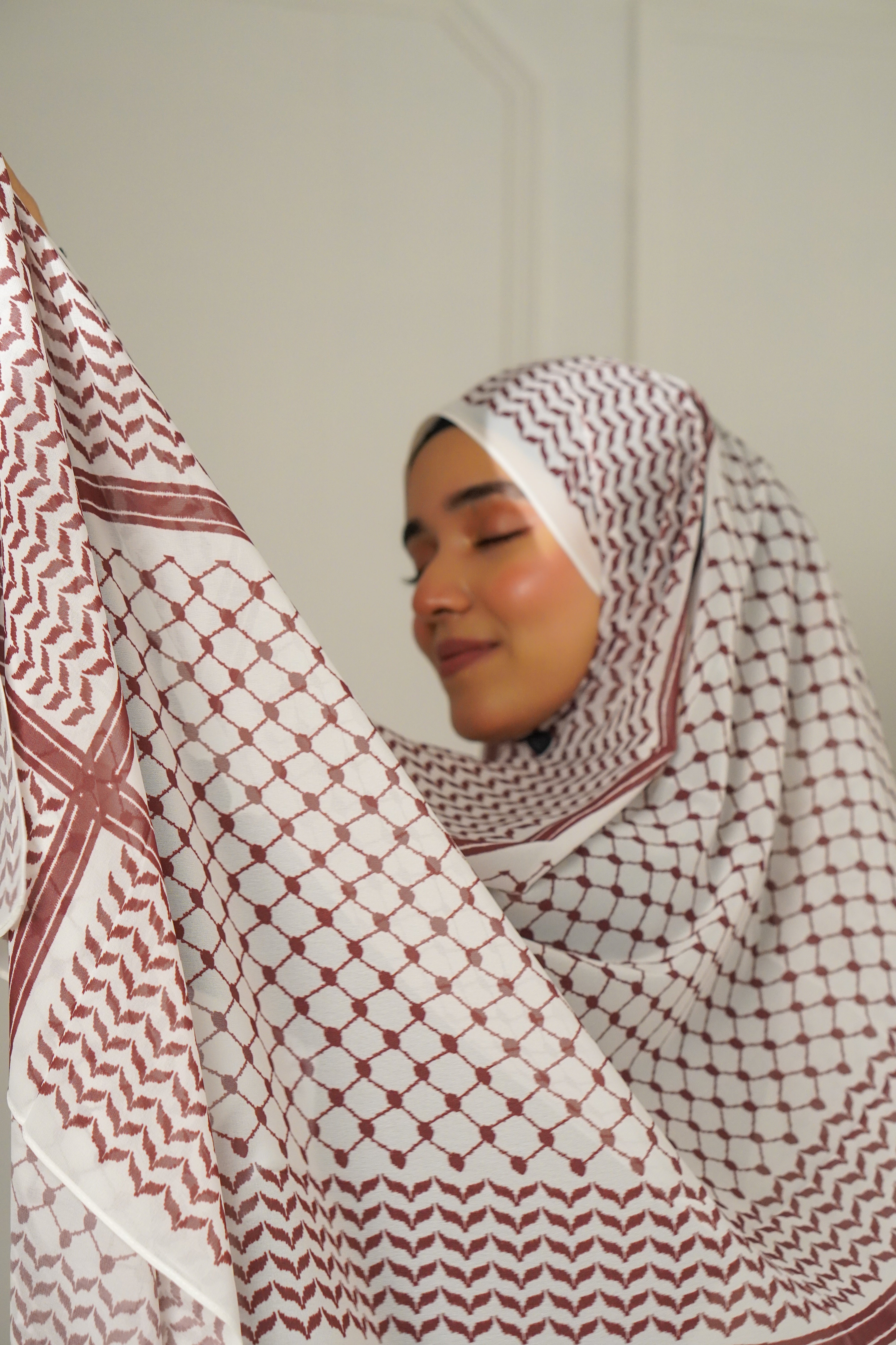 Keffiyeh Hijab - Maroon