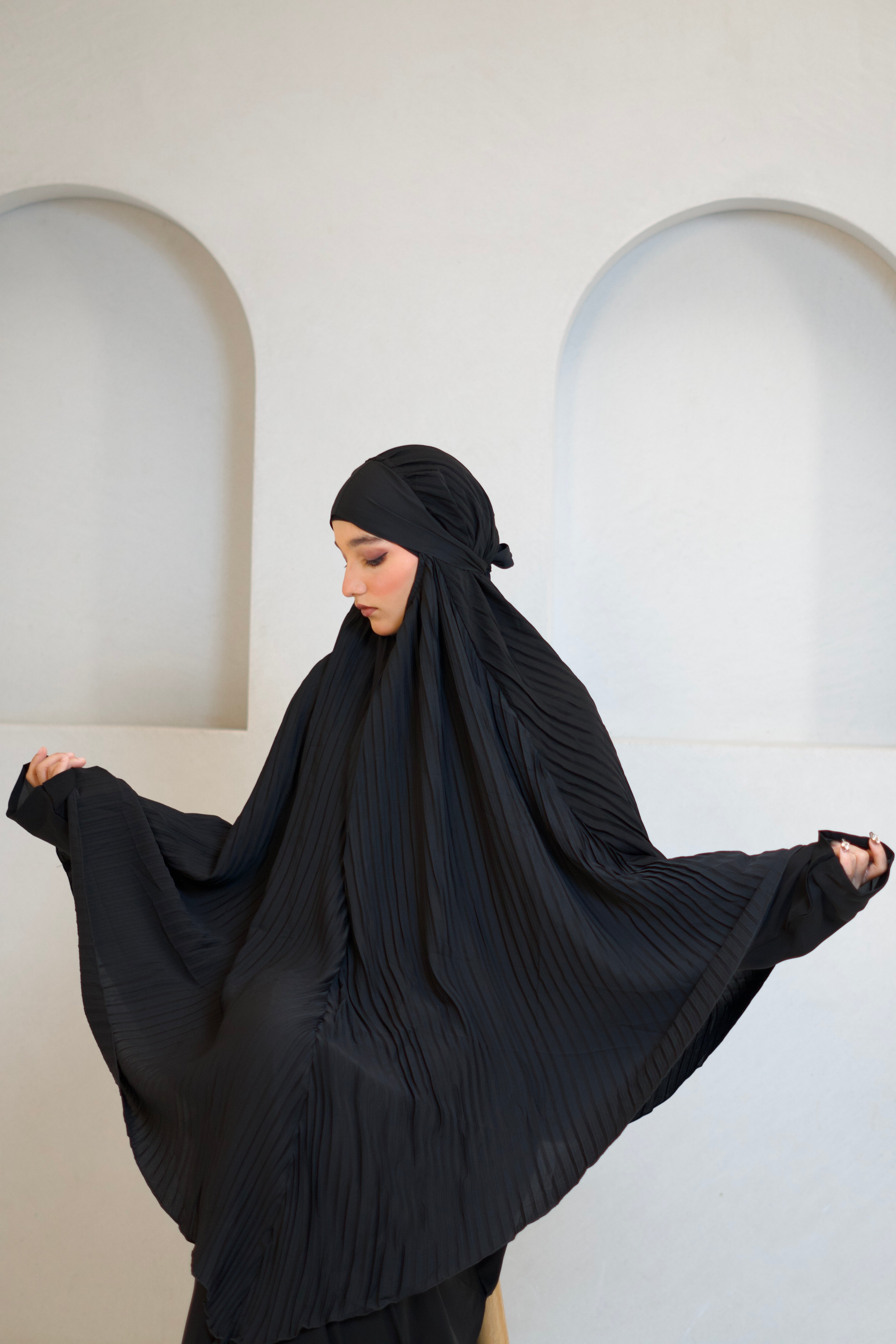 PLEATED KHIMAR SET