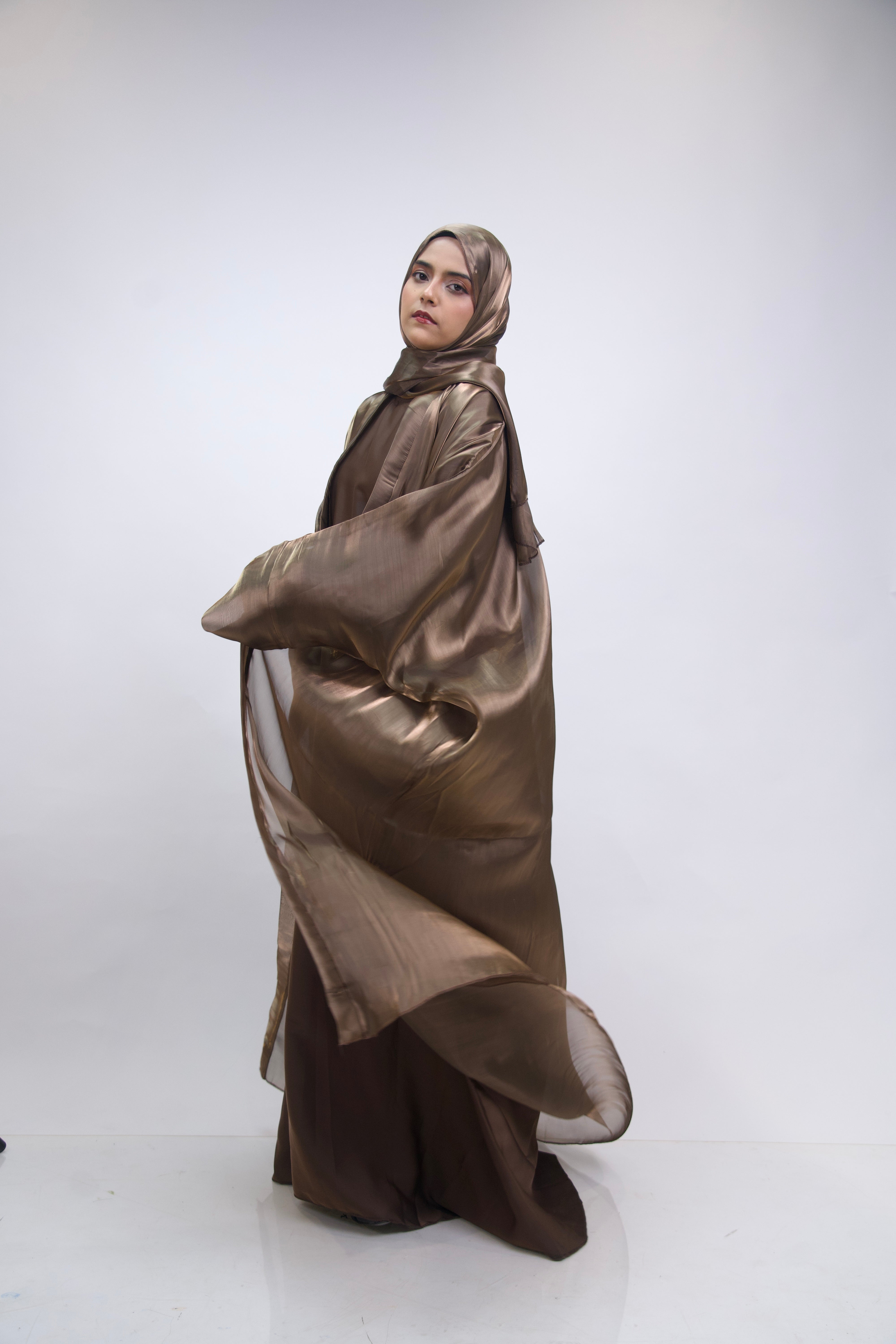 KHALEEJI ABAYAH - BROWN
