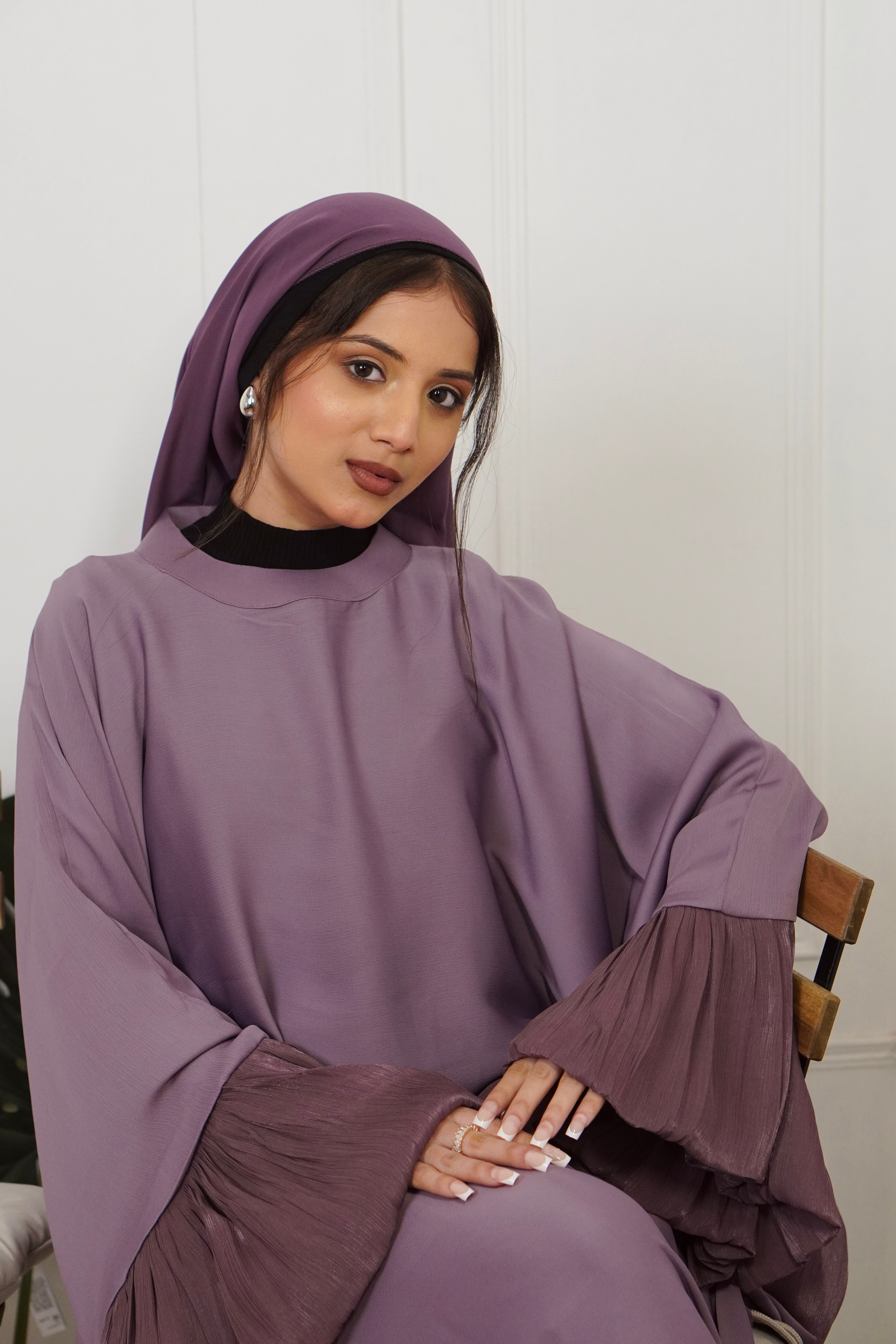 NAABIE ABAYAH - RAPUNZEL