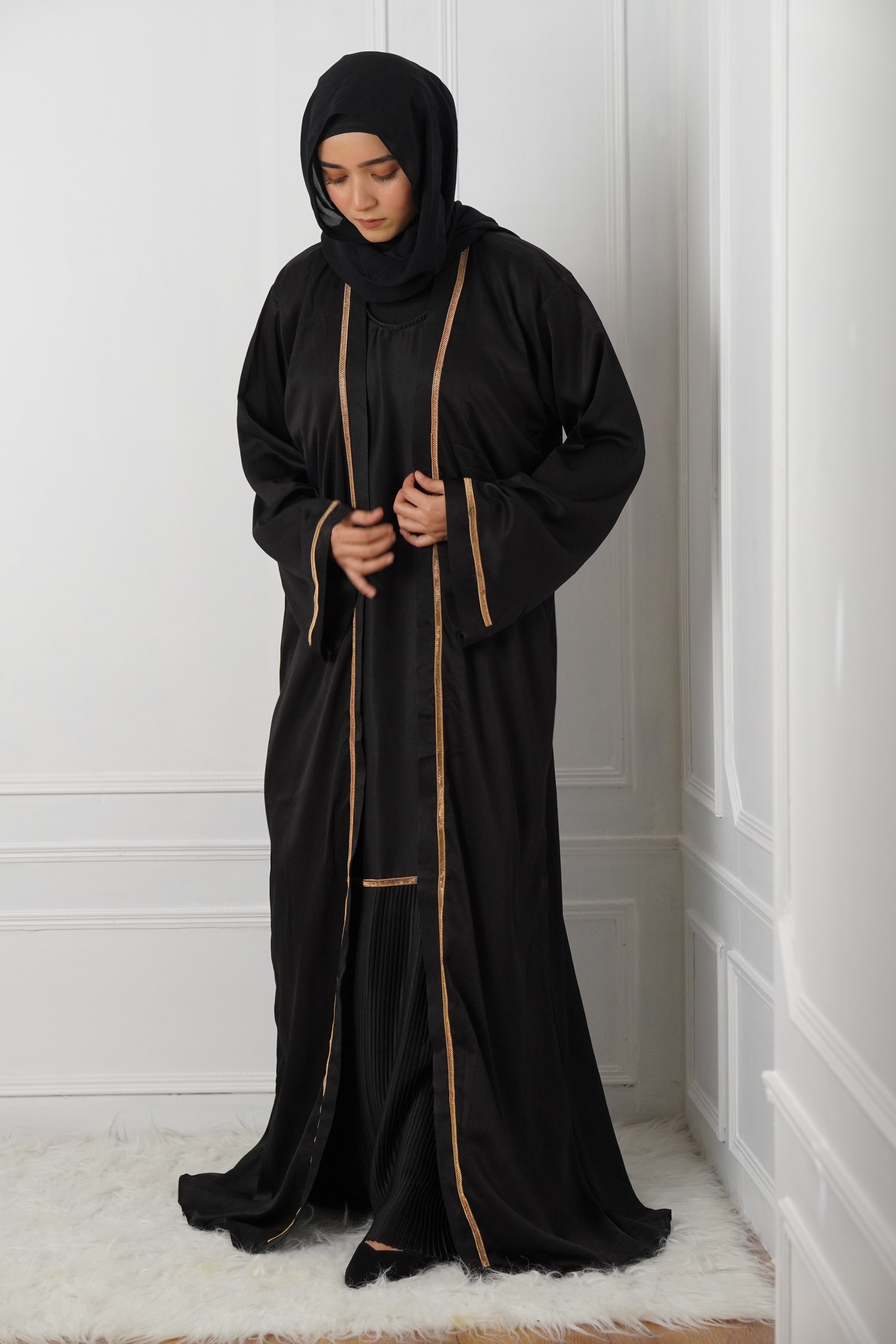 REHNUMA ABAYAH - MIDNIGHT BLACK