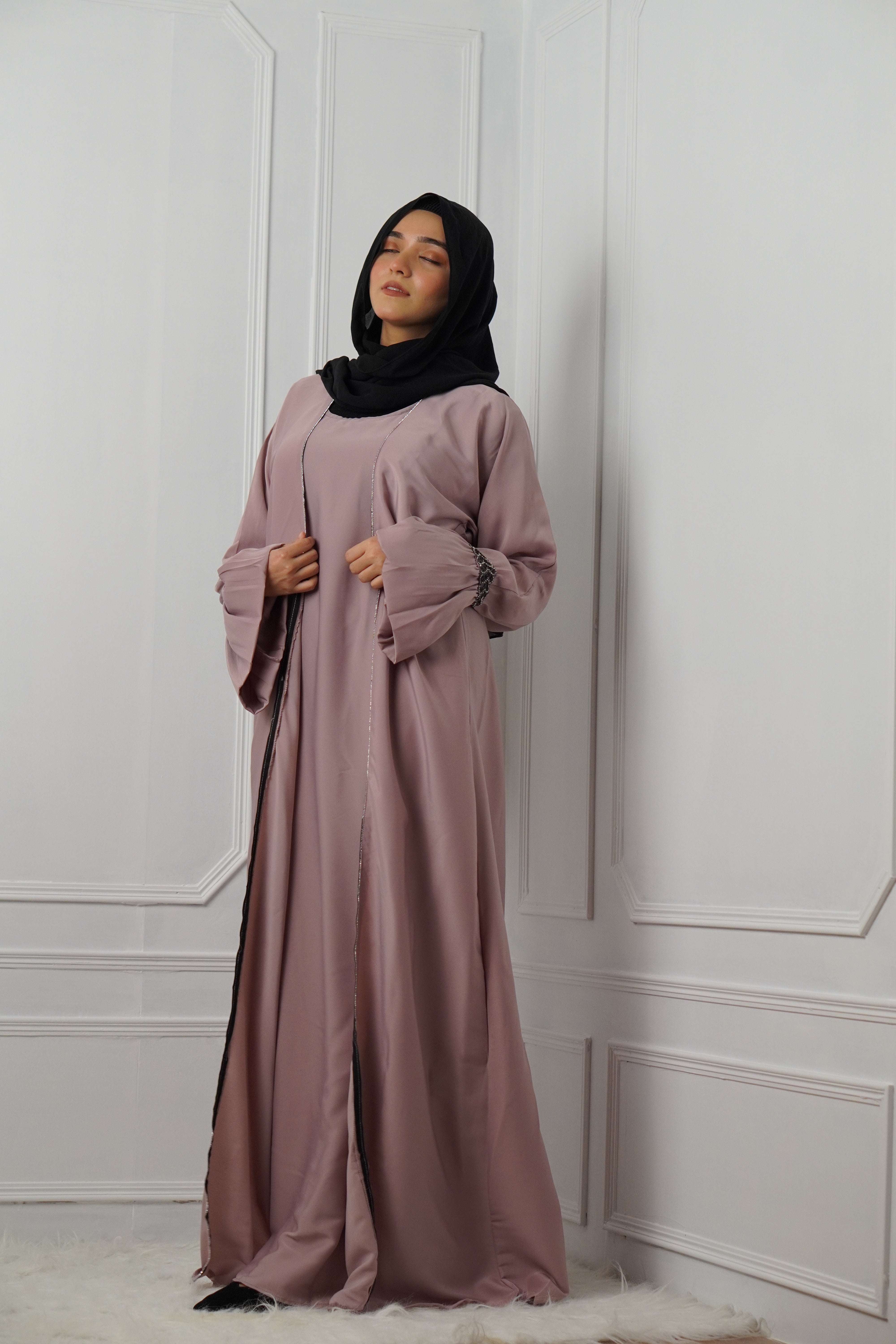 ANUM ABAYAH - Pink Love