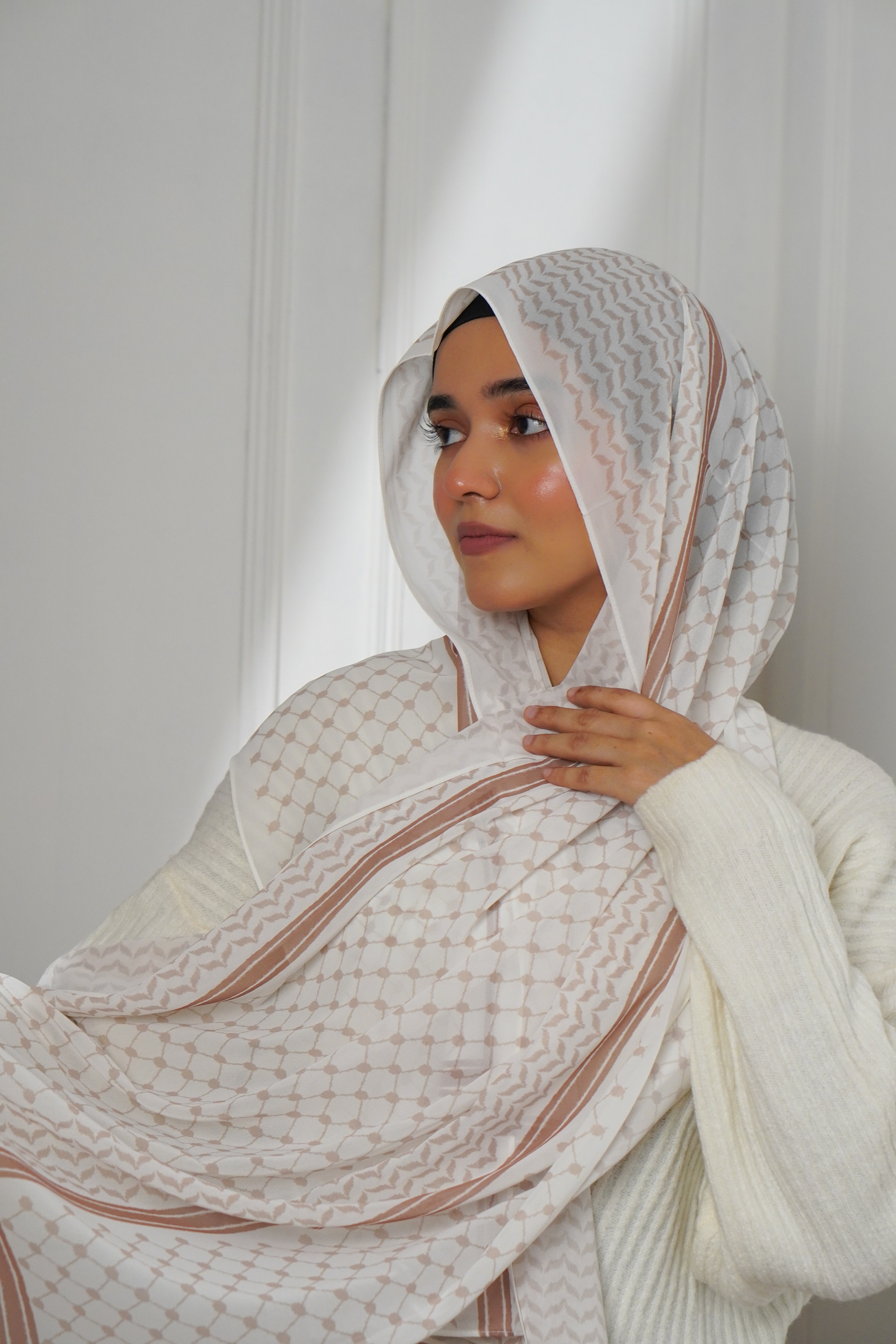 Keffiyeh Hijab - Beige