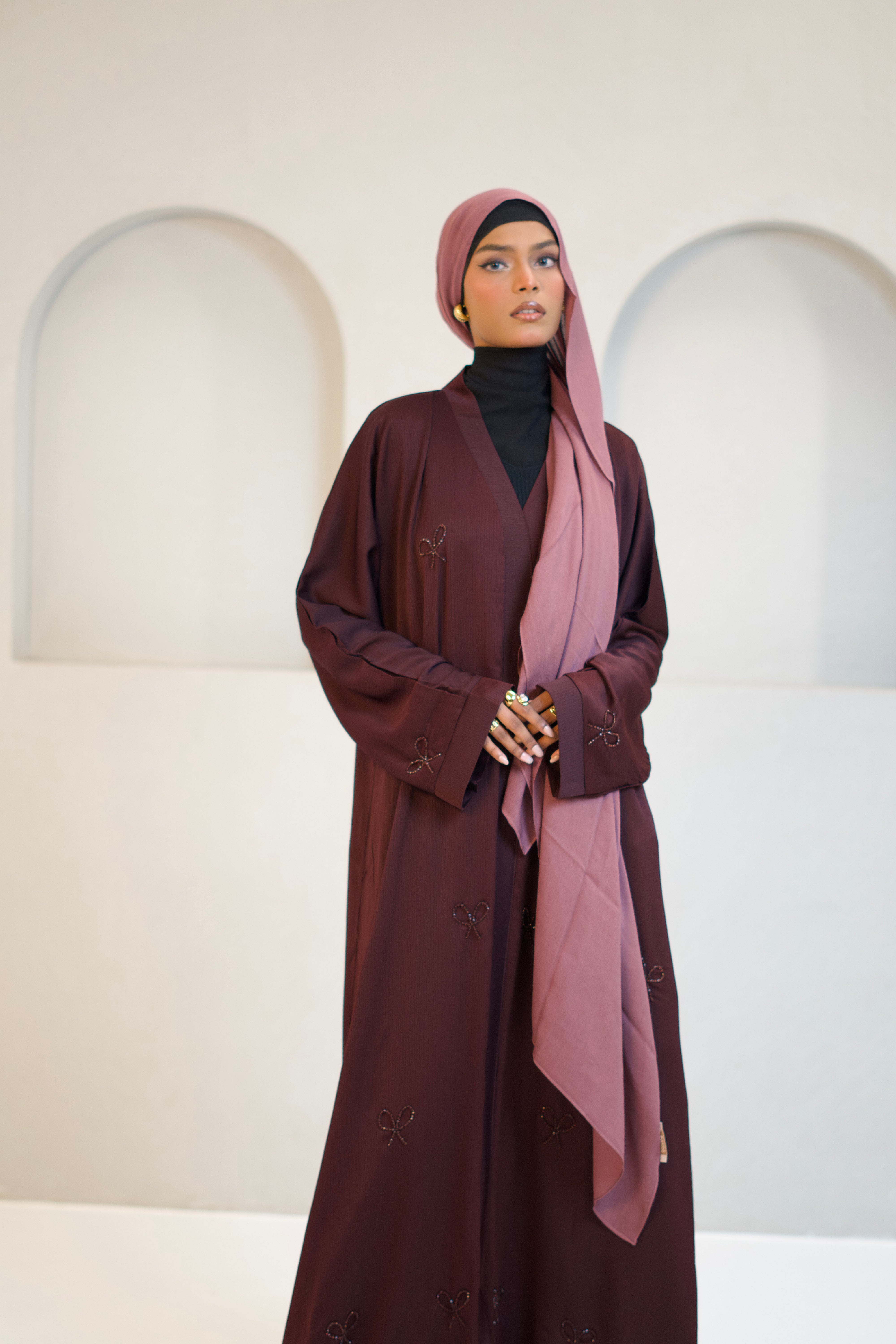 COQUETTE ABAYAH - MAROON