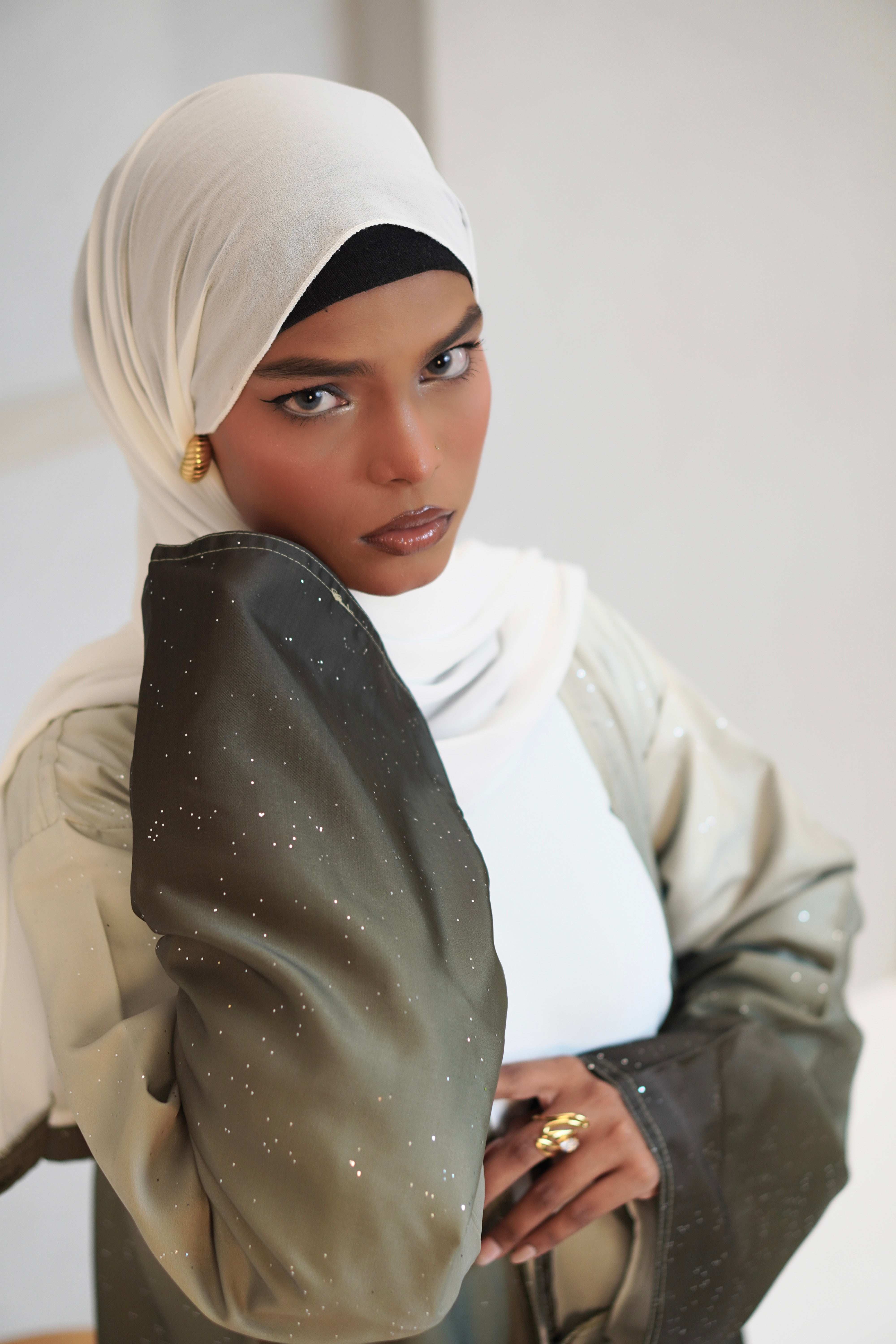 Ombrè Shimmer Abayah - Olive Haze