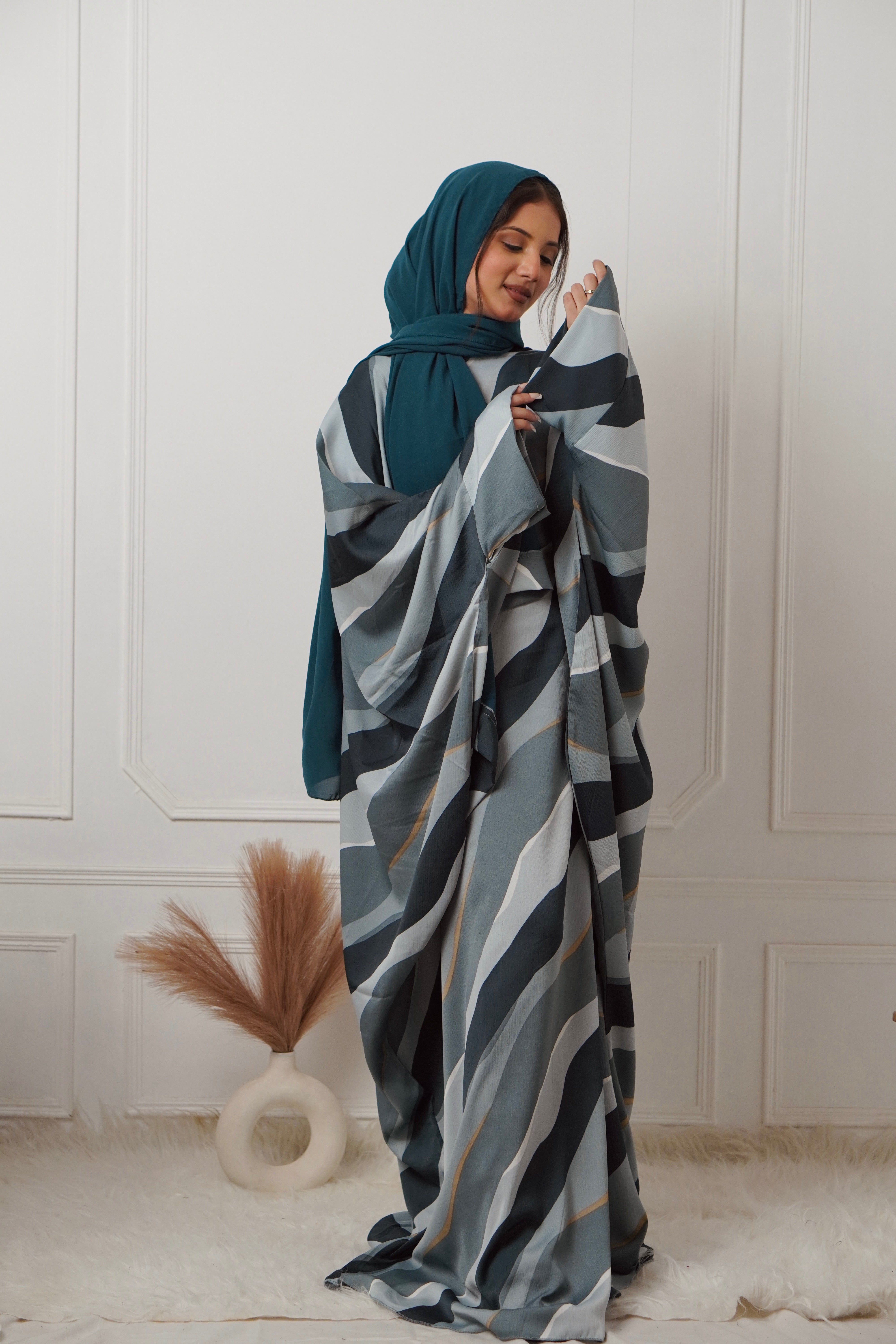 Y2K PRINTED ABAYAH - TURQUOISE