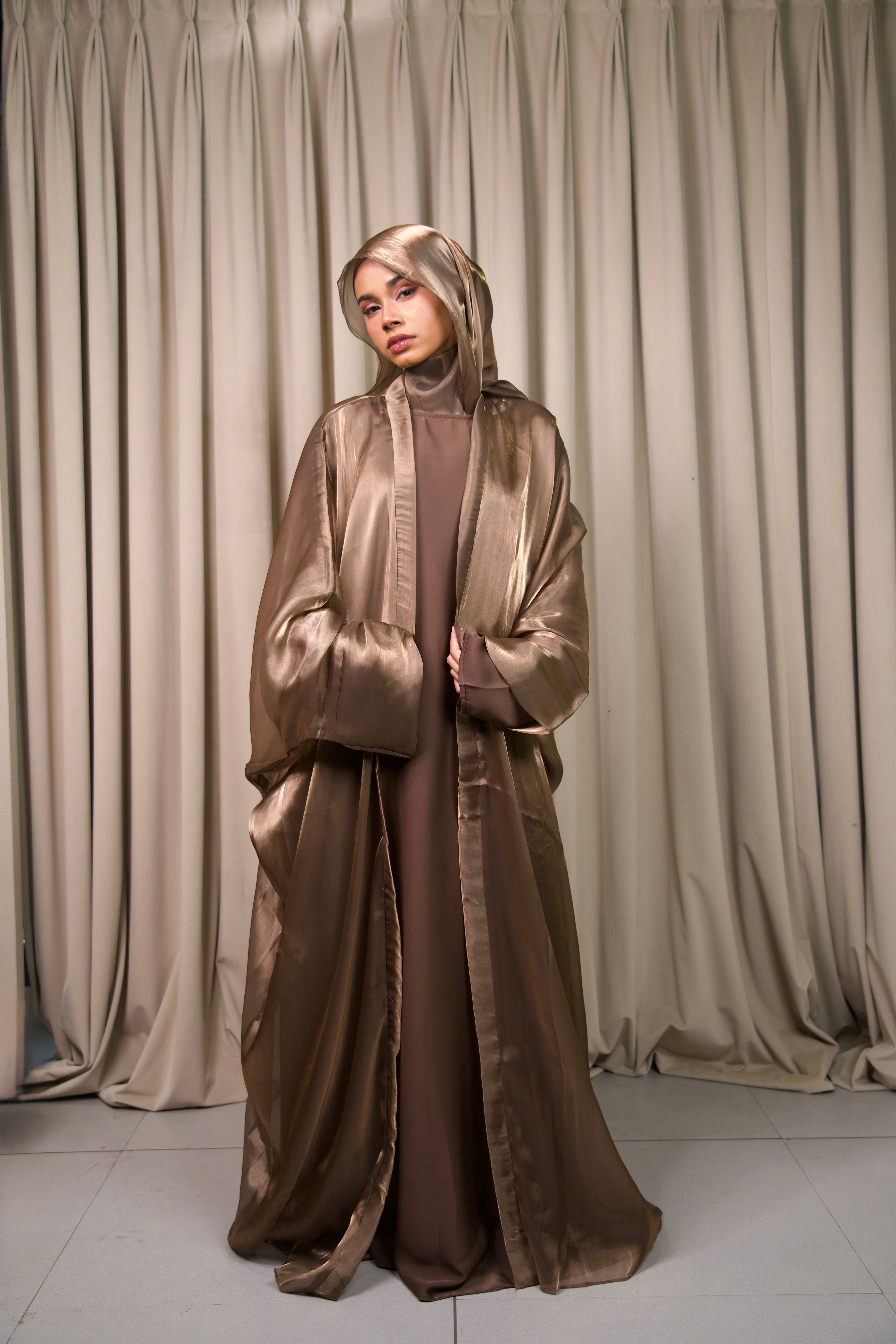 KHALEEJI ABAYAH - BROWN