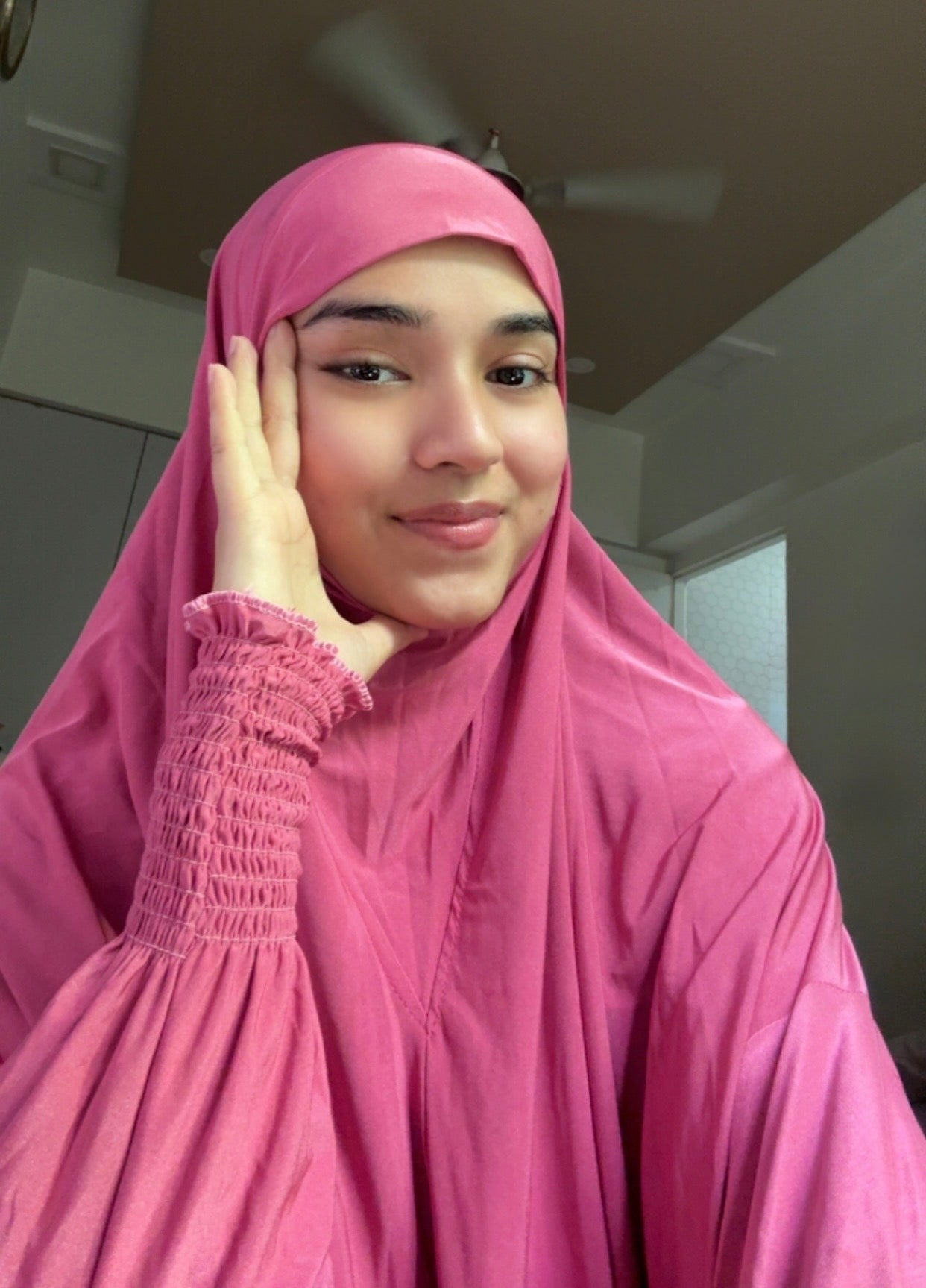 Salah Dress - Below Knee (CRUSHED SLEEVES)