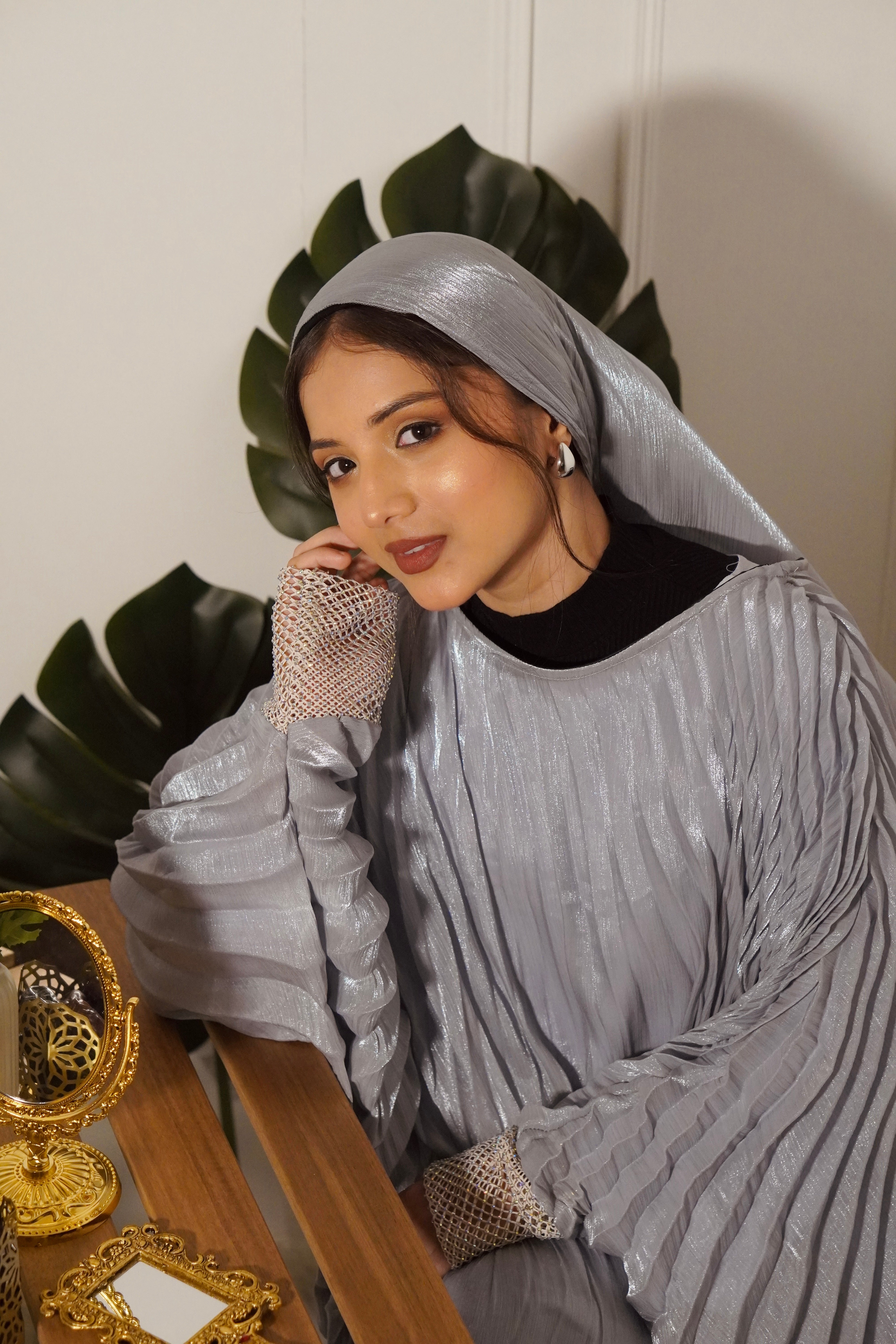 CÈLINE ABAYAH - SILVER GREY