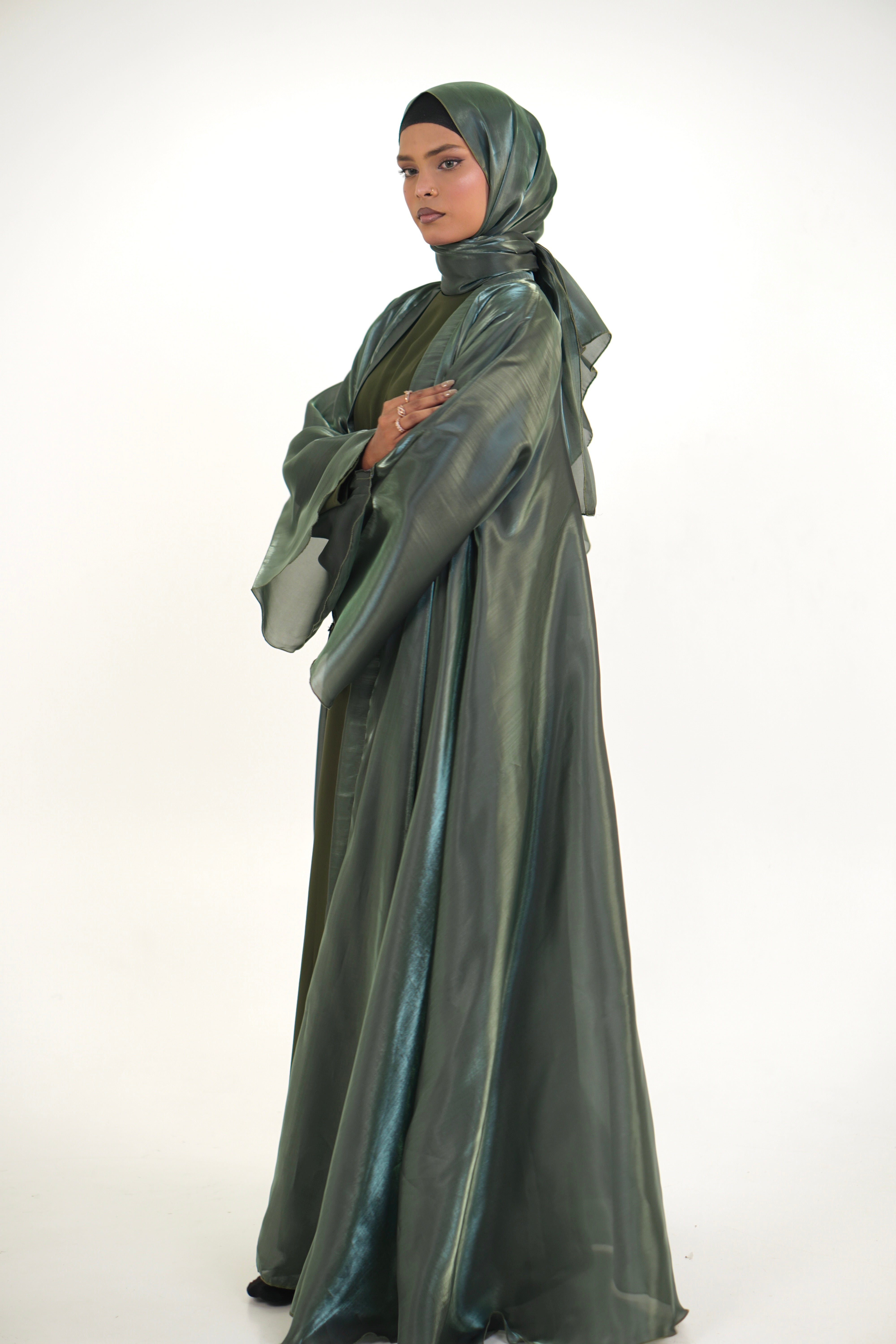 KHALEEJI ABAYAH - ZAYTOON