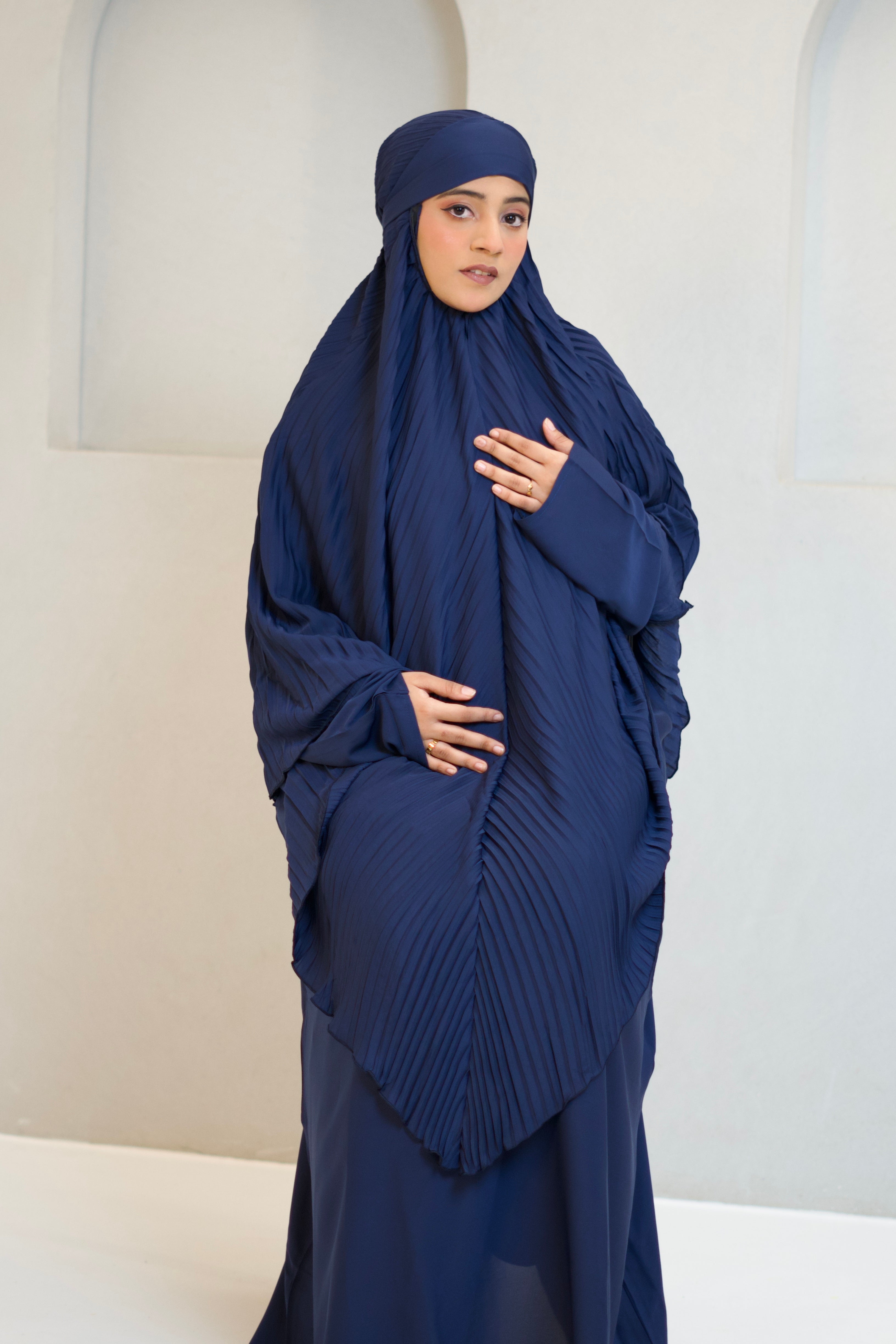 PLEATED KHIMAR SET