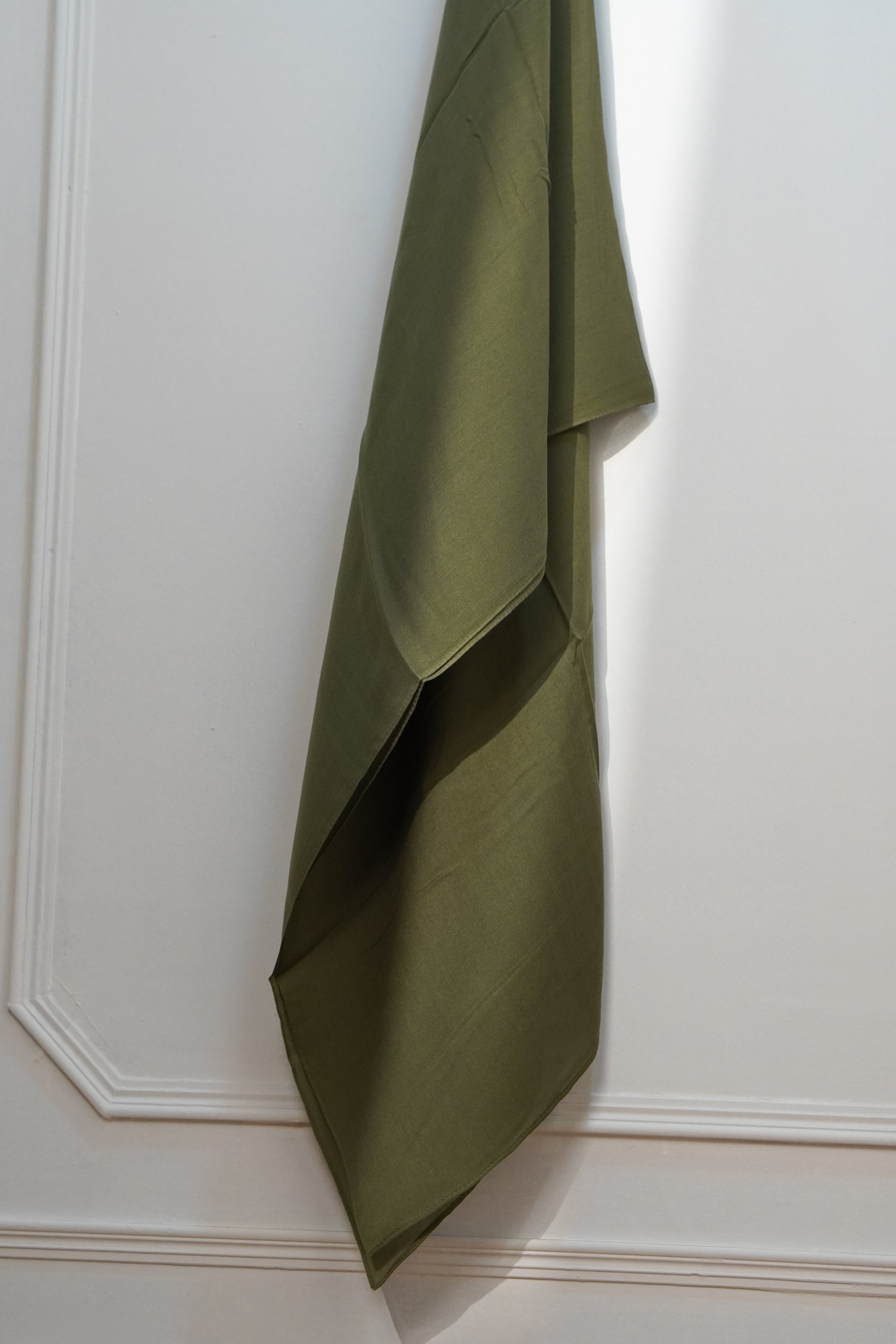 Modal Hijab #10 Olive Green