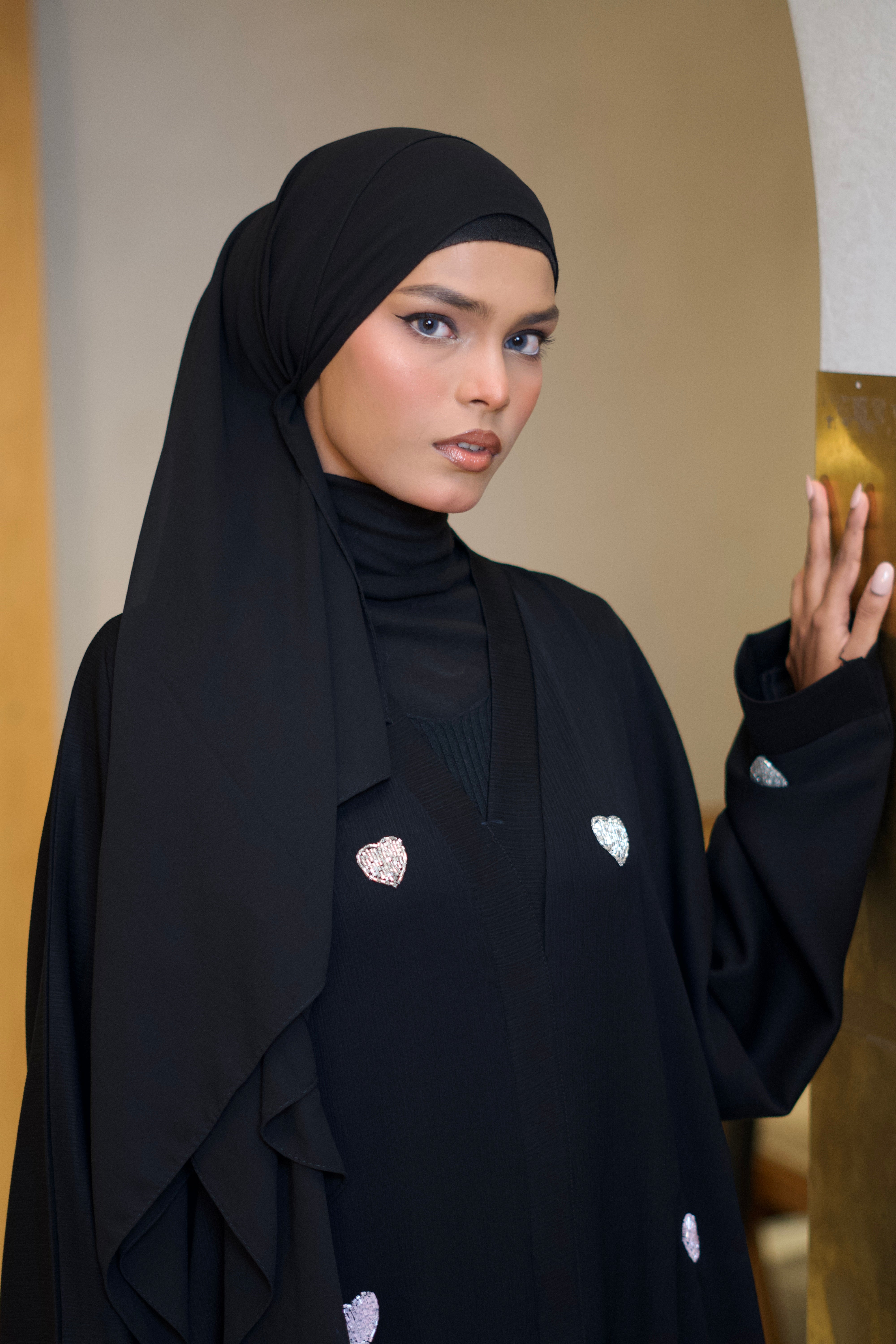 Qalbi Abayah - Pink & Silver