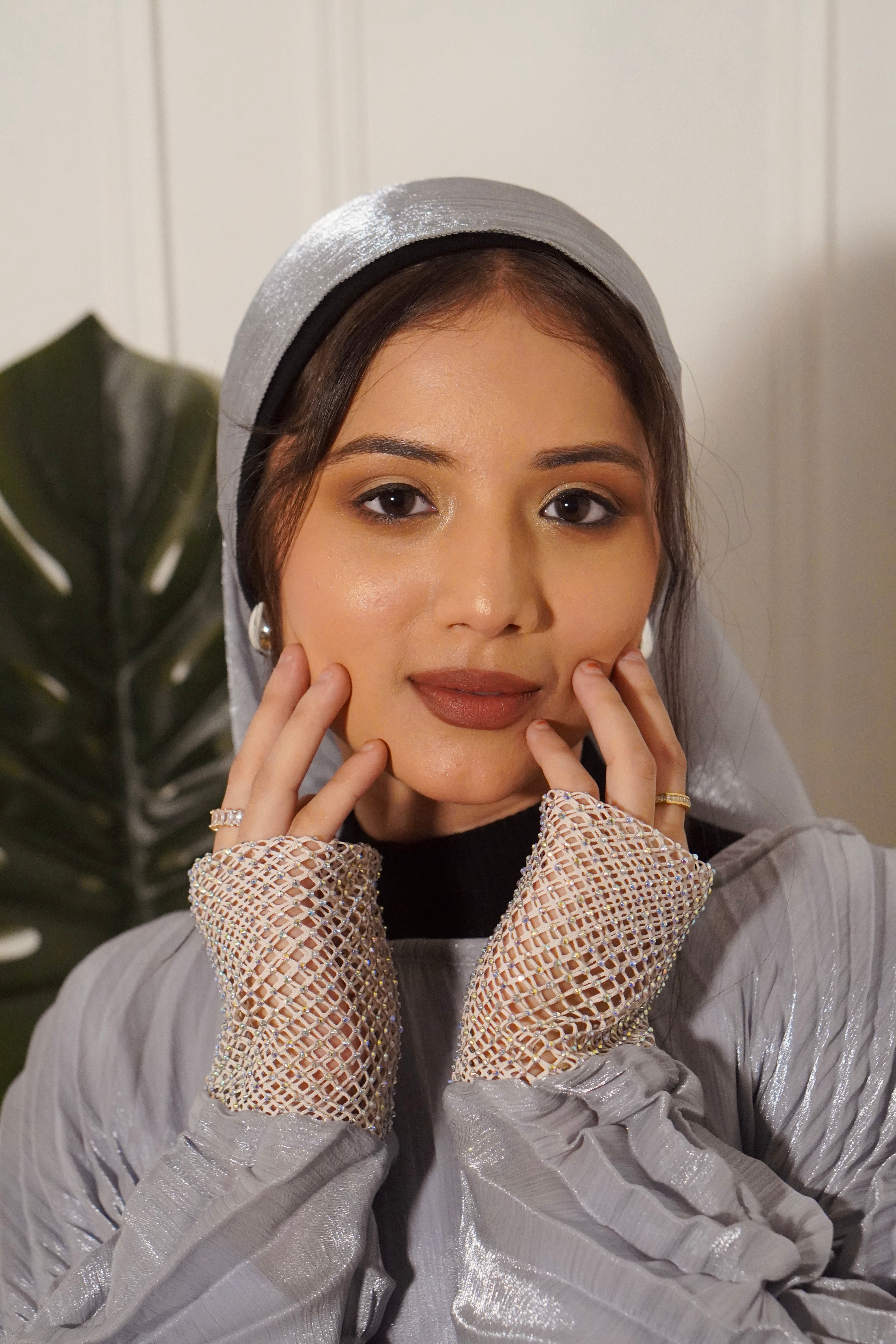 CÈLINE ABAYAH - SILVER GREY