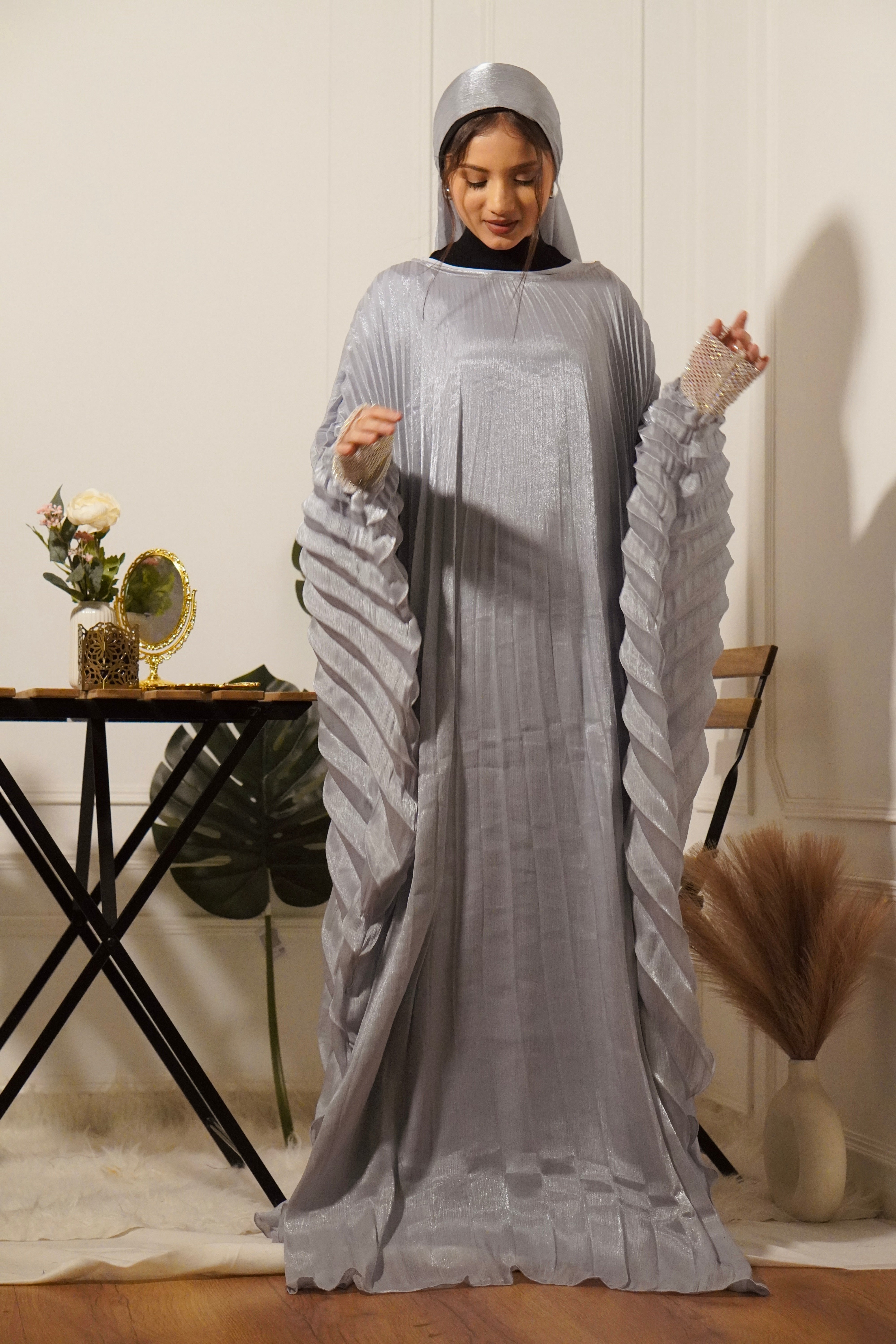 CÈLINE ABAYAH - SILVER GREY