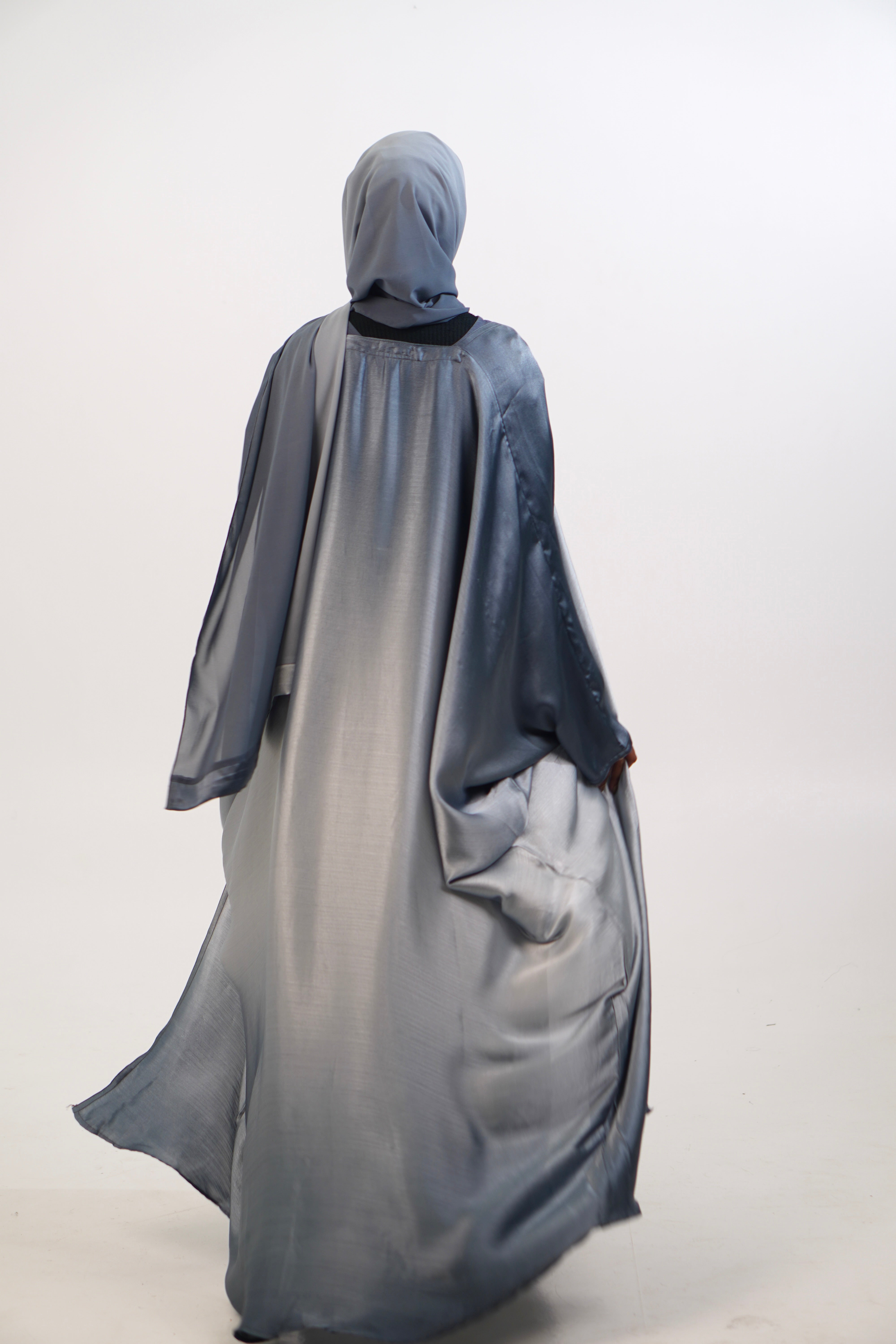 Amelia Ombre Abayah - Diana