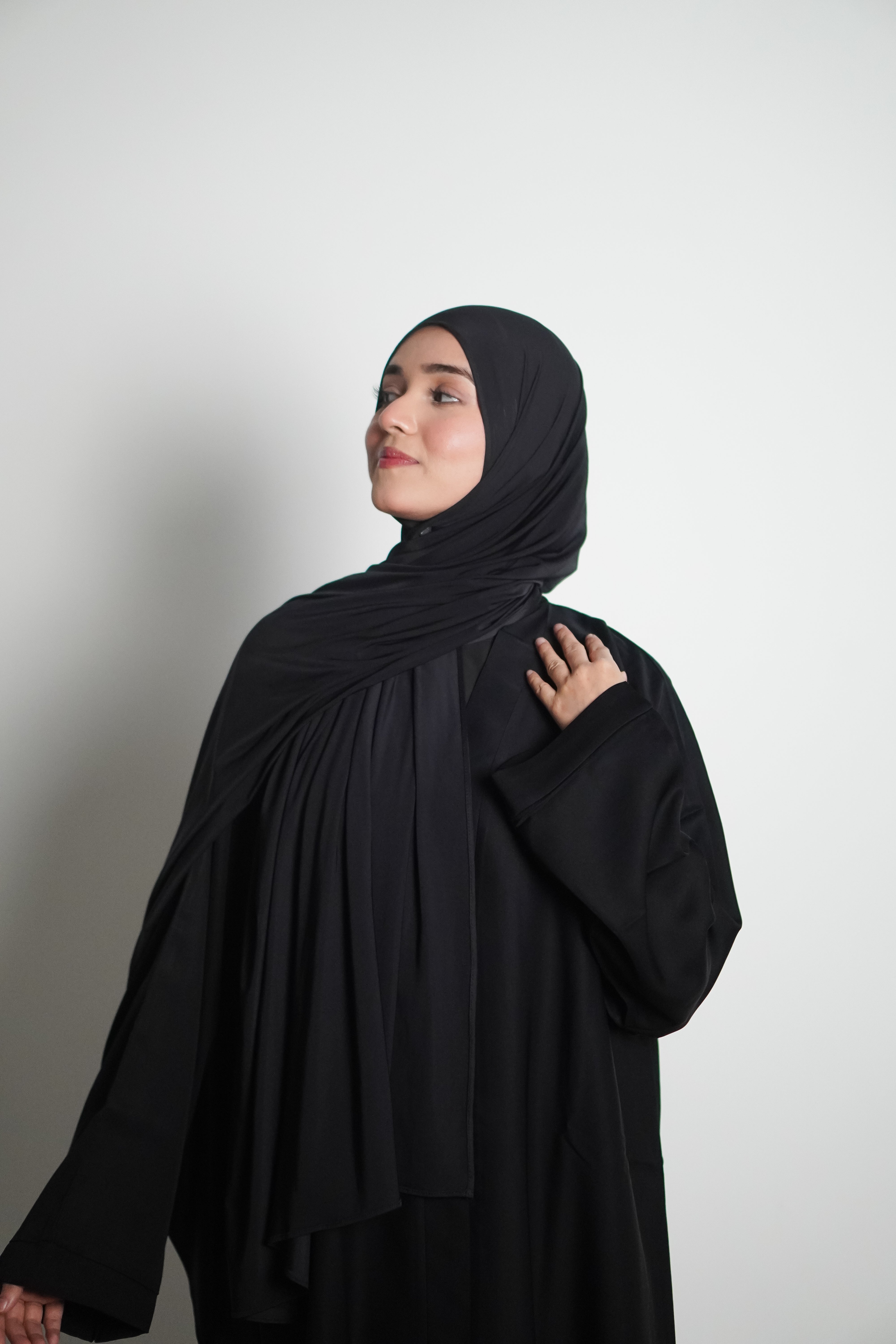 Classic Black Abayah 2.0