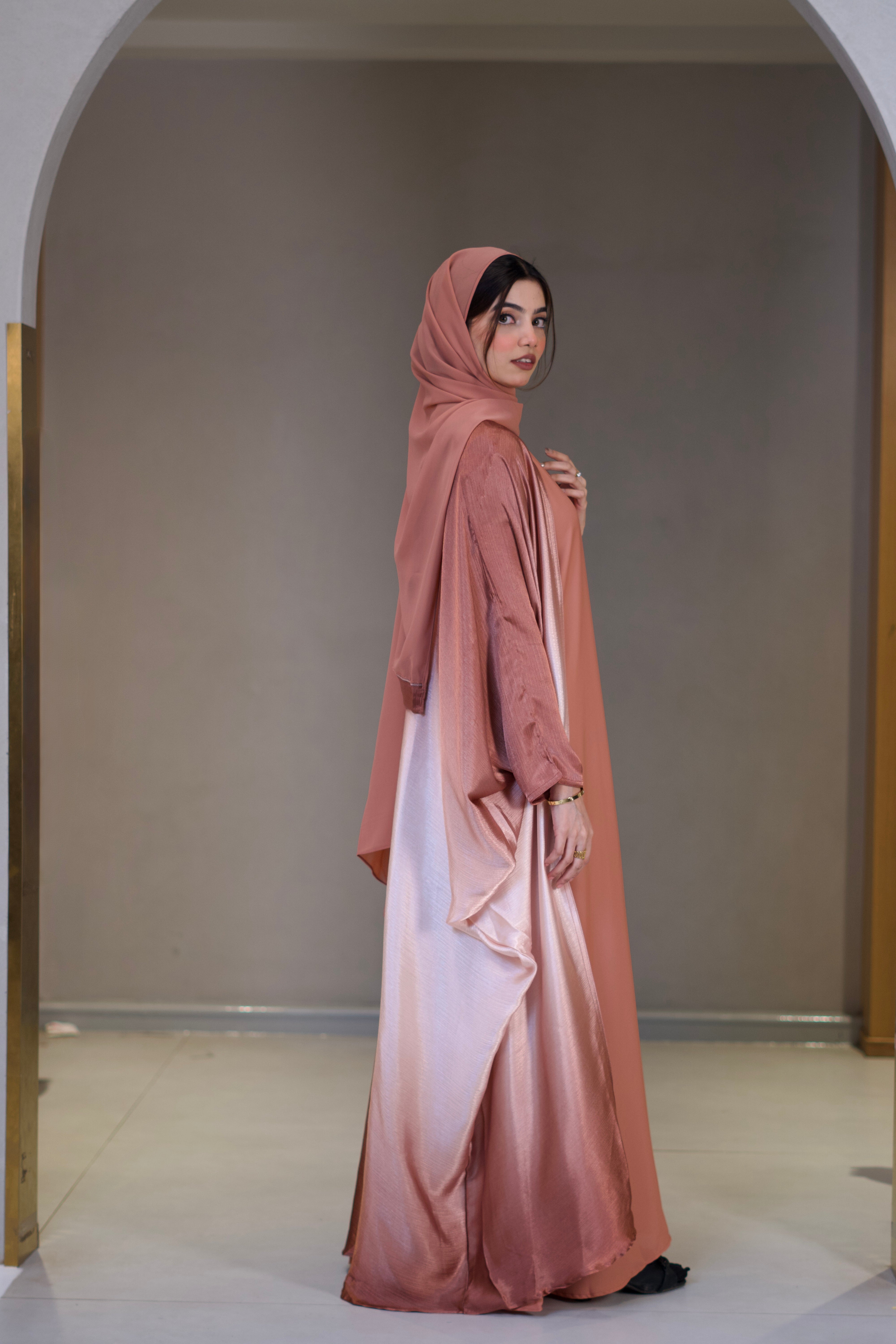 Amelia Ombre Abayah - Aurora