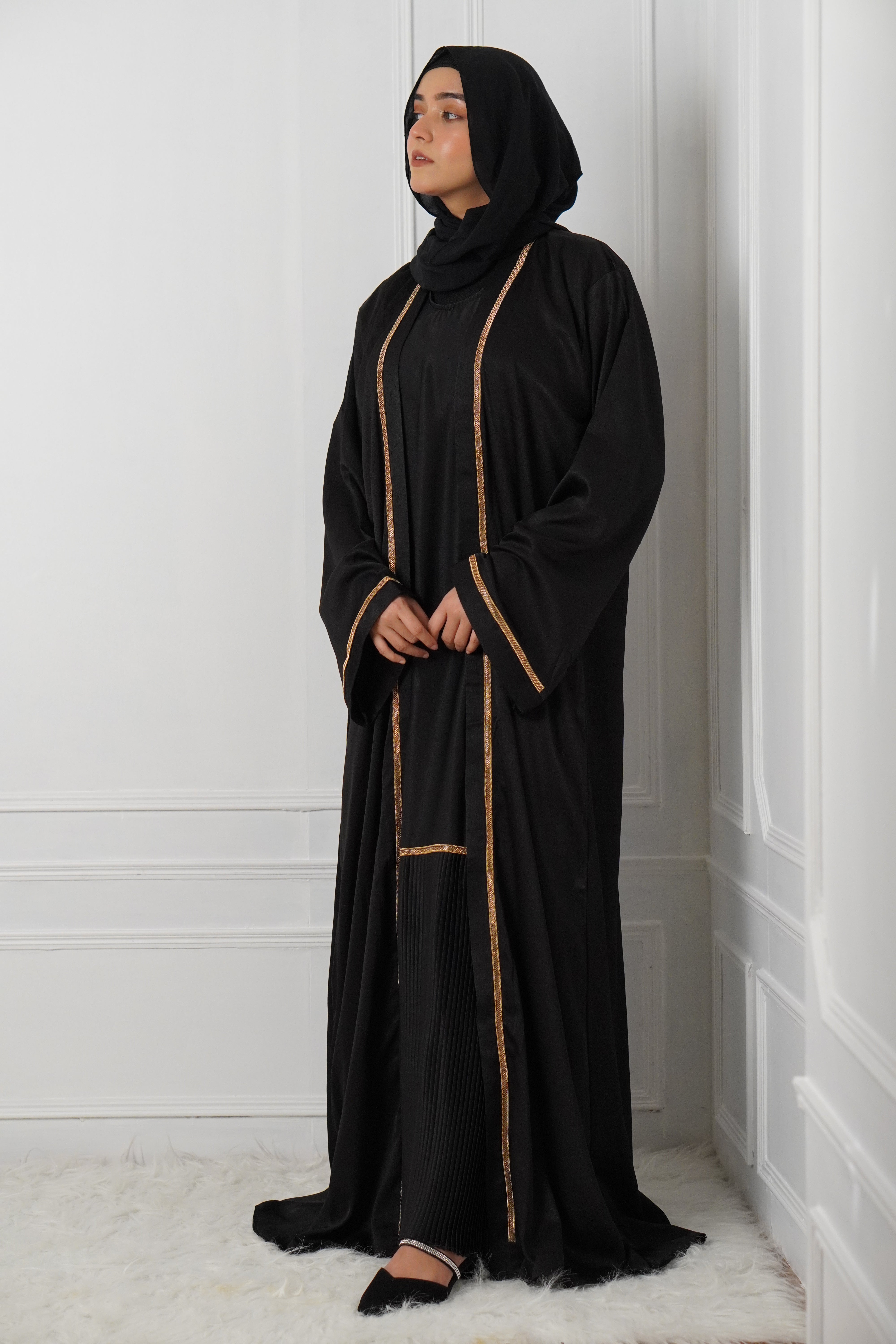 REHNUMA ABAYAH - MIDNIGHT BLACK