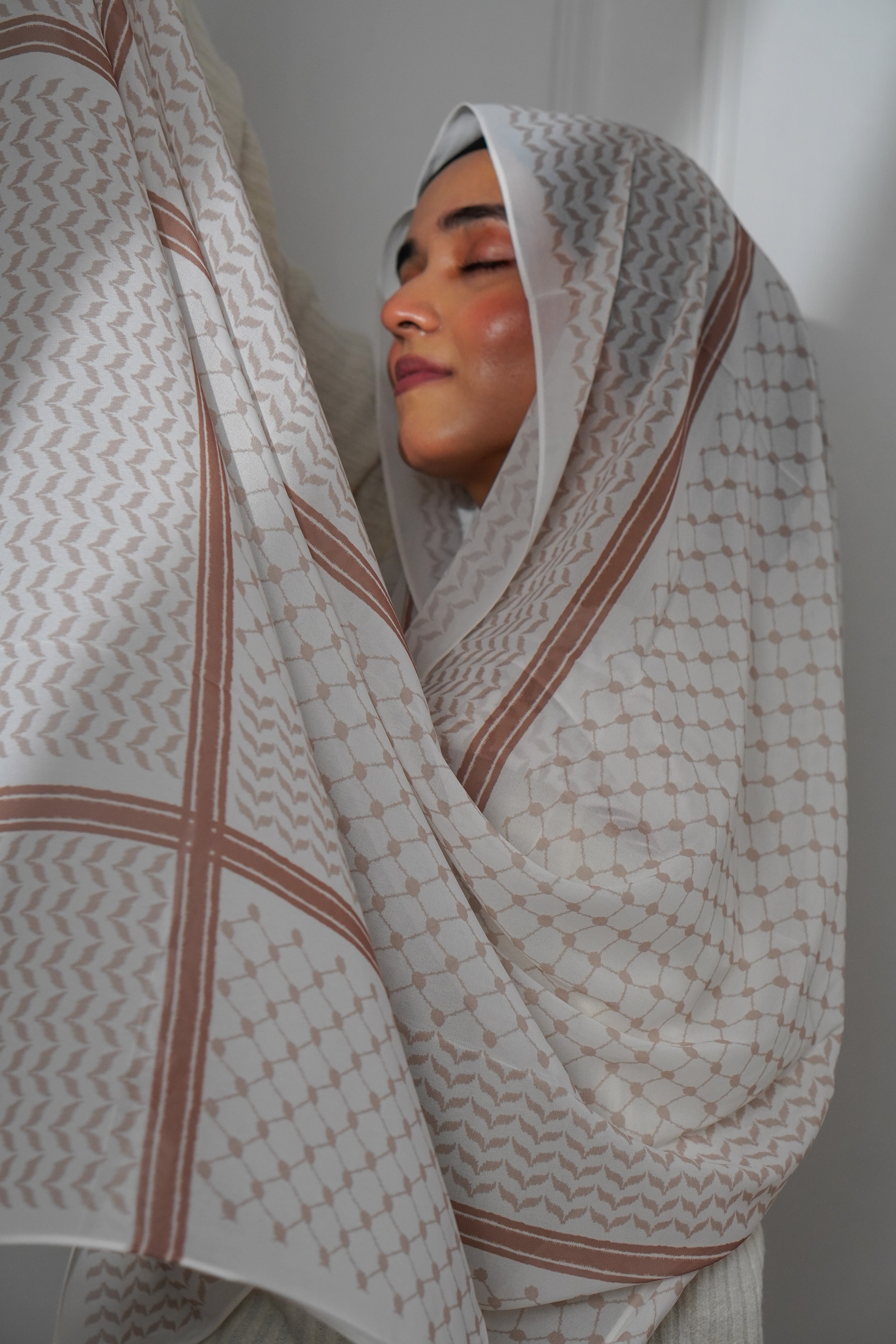 Keffiyeh Hijab - Beige