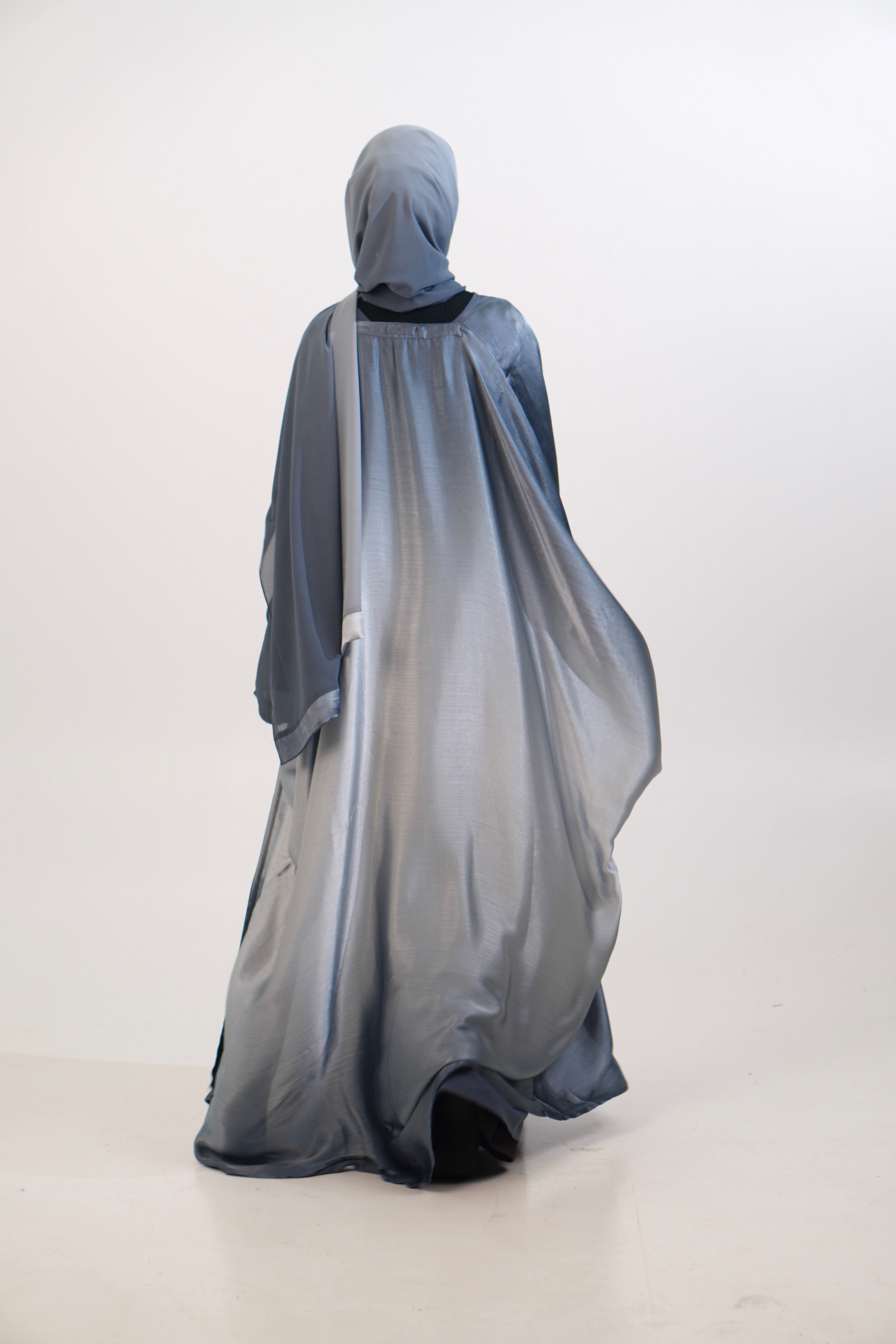 Amelia Ombre Abayah - Diana