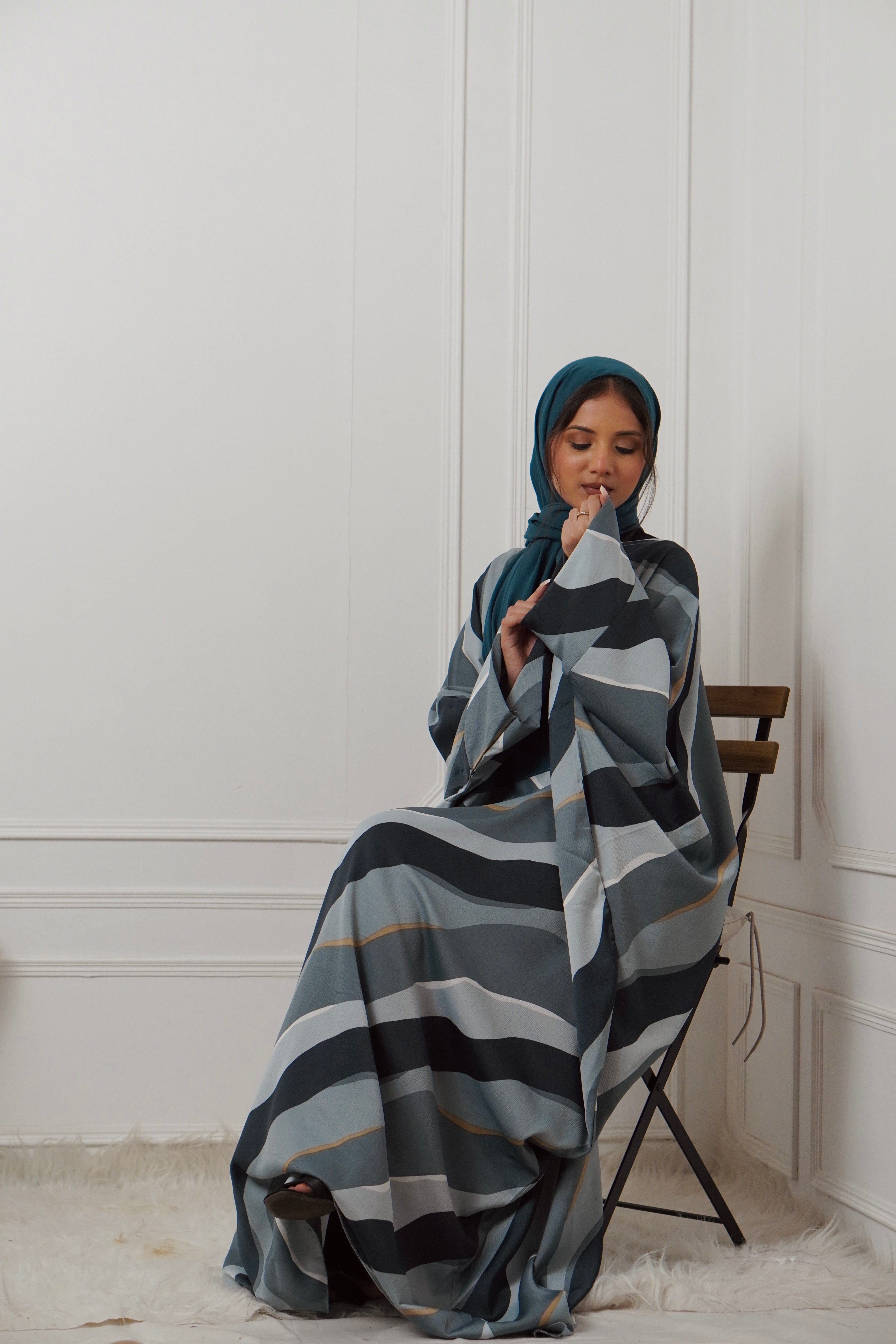 Y2K PRINTED ABAYAH - TURQUOISE