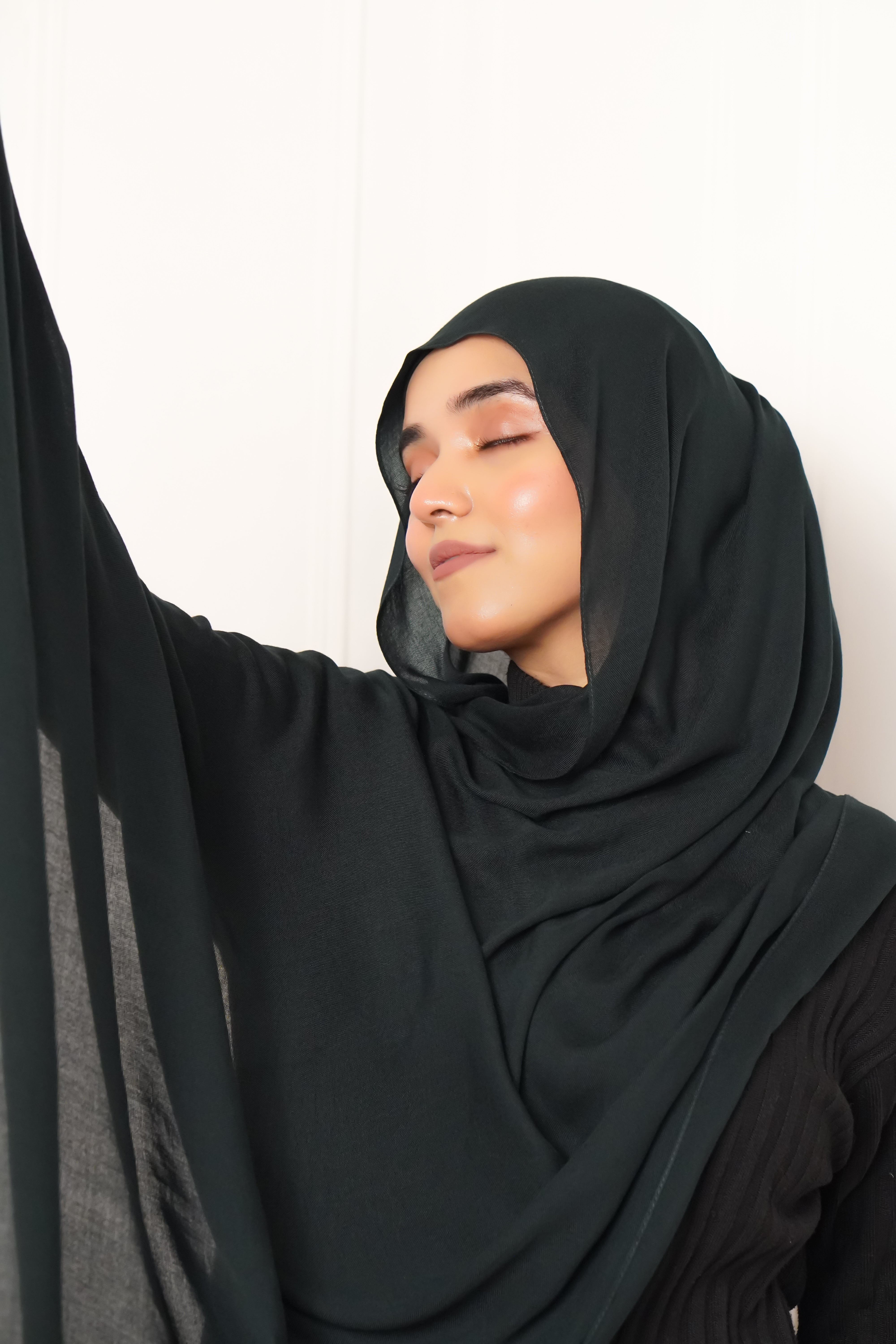 Modal Hijab #23 Forest Green