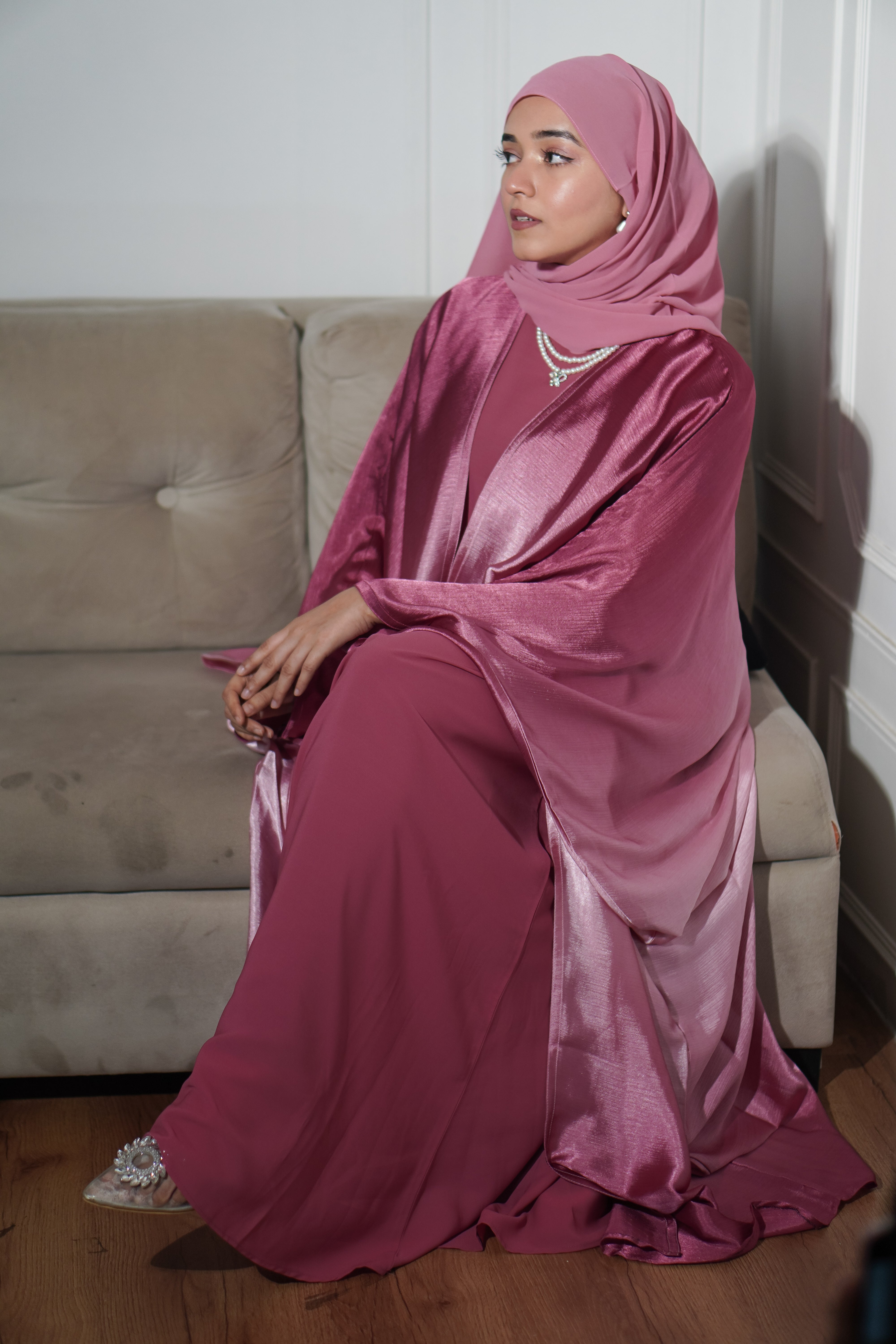 Amelia Ombre Abayah - Barbie Pink