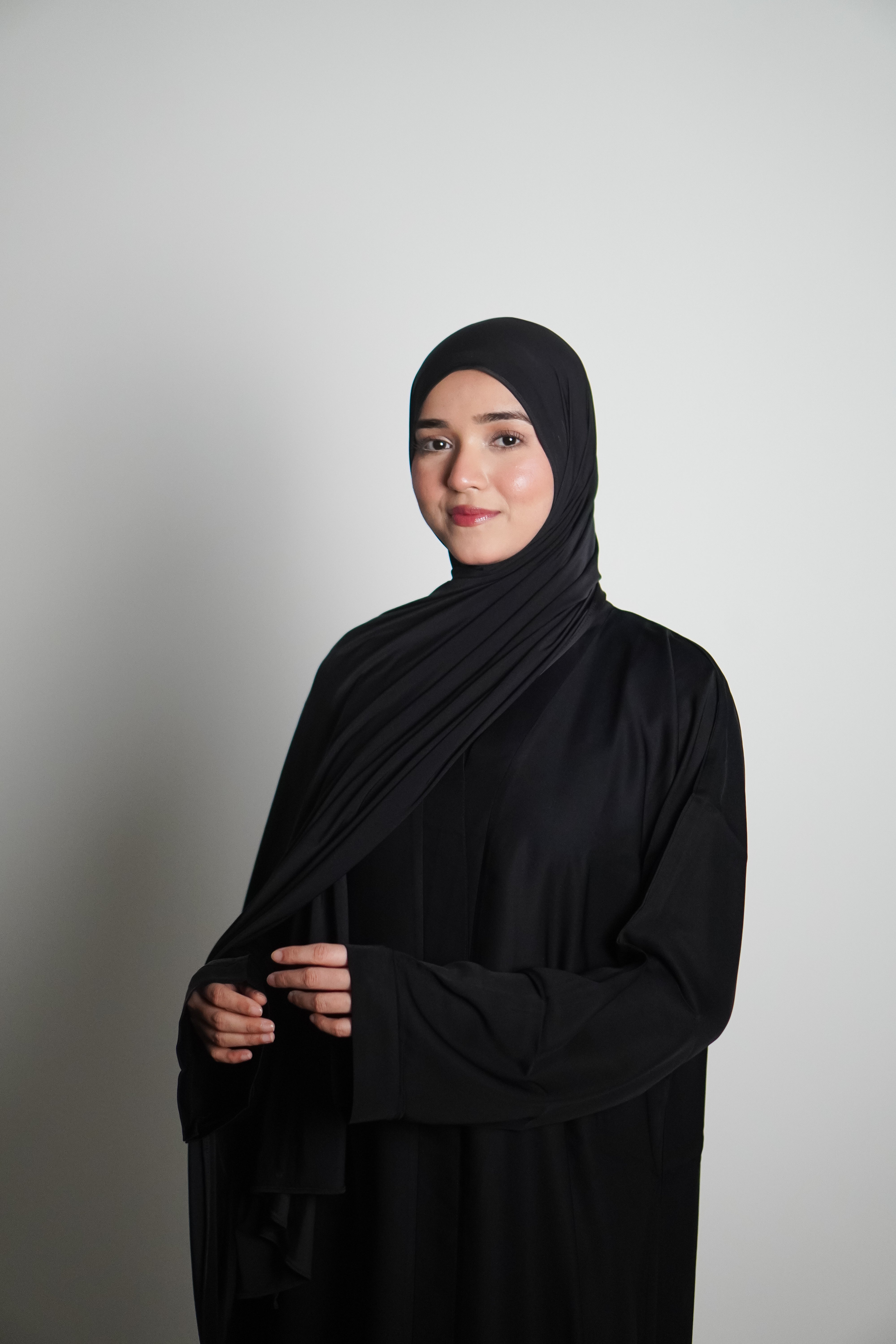 Classic Black Abayah 2.0