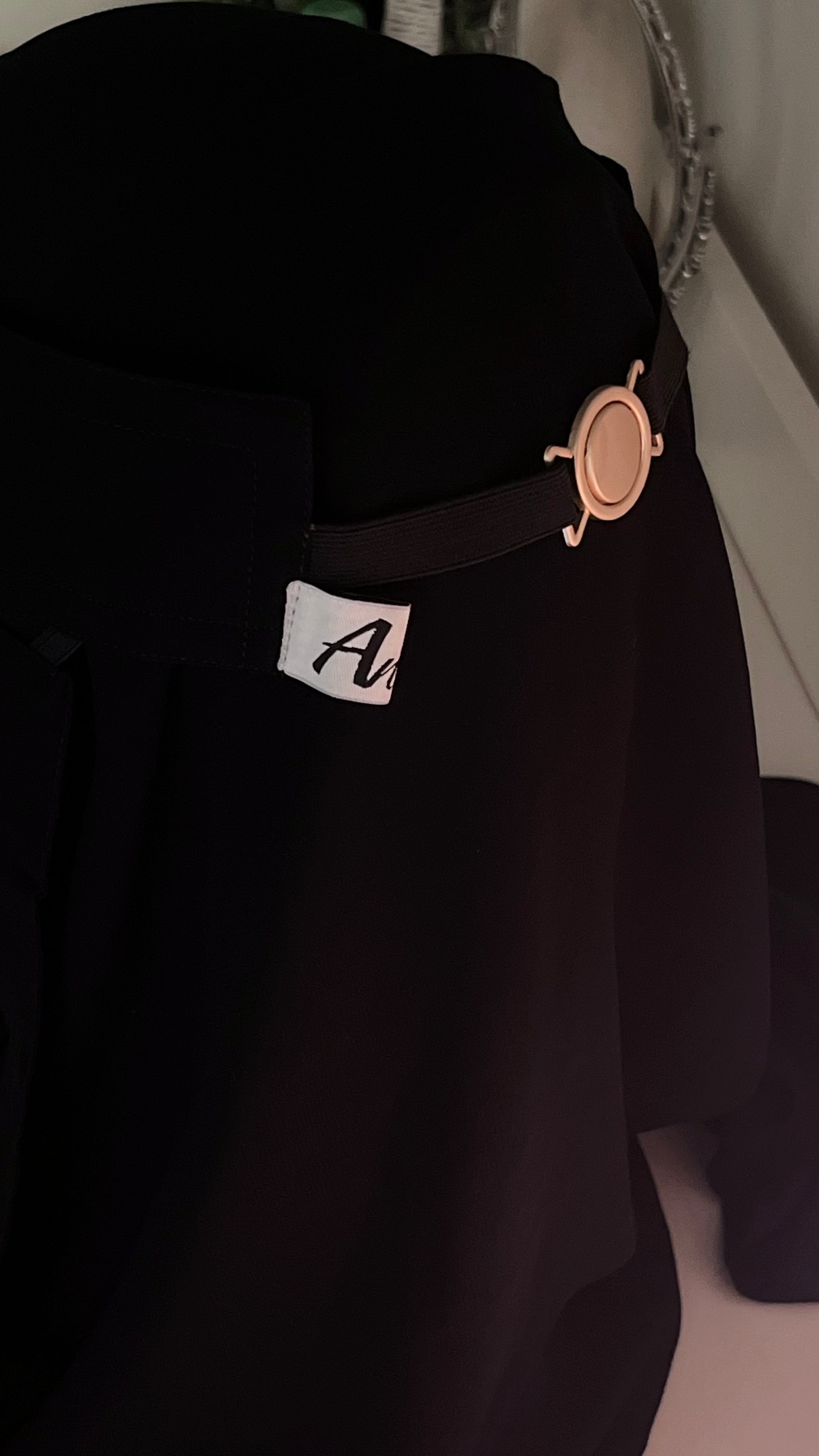 BUCKLE NIQAAB