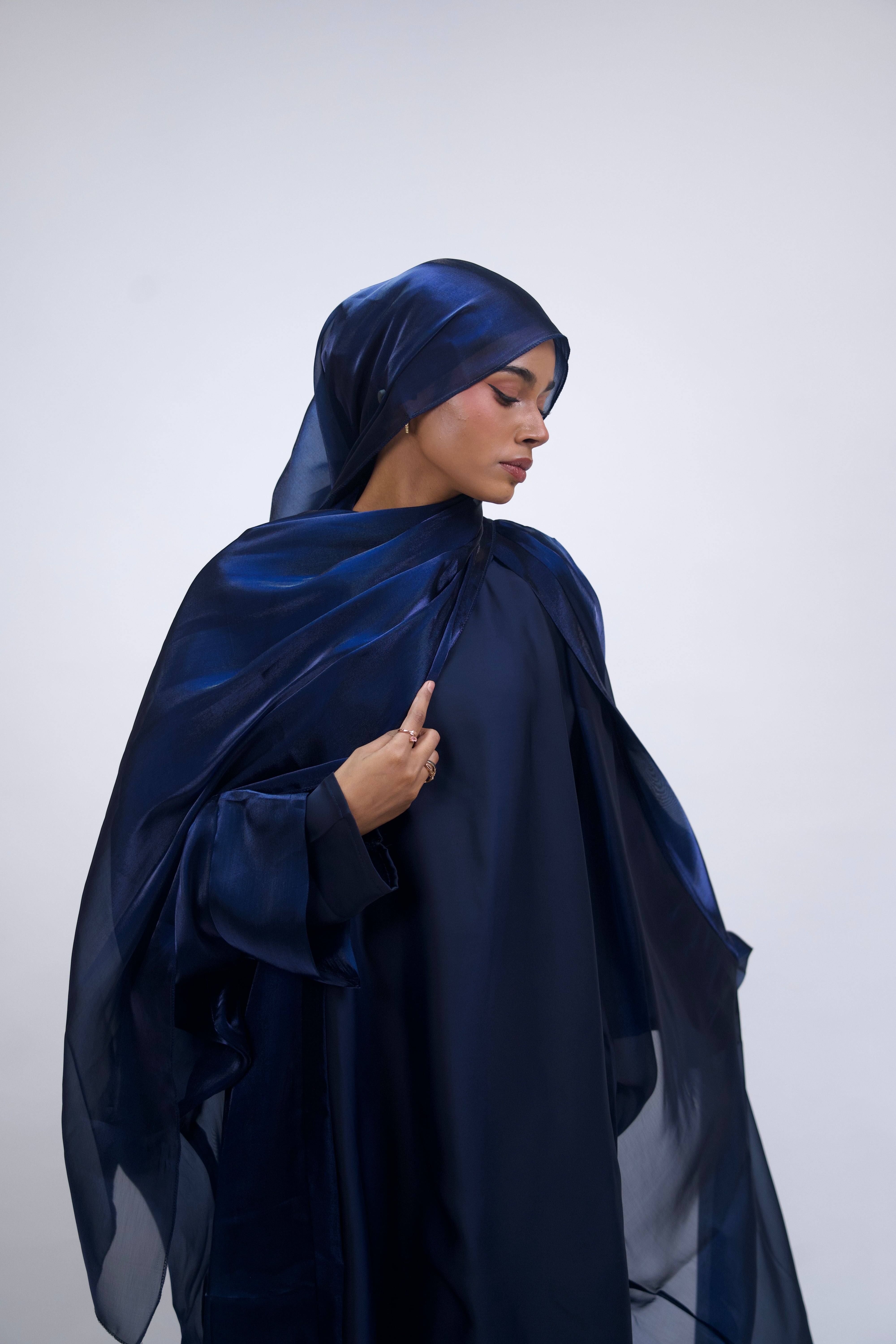 KHALEEJI ABAYAH - ROYAL BLUE