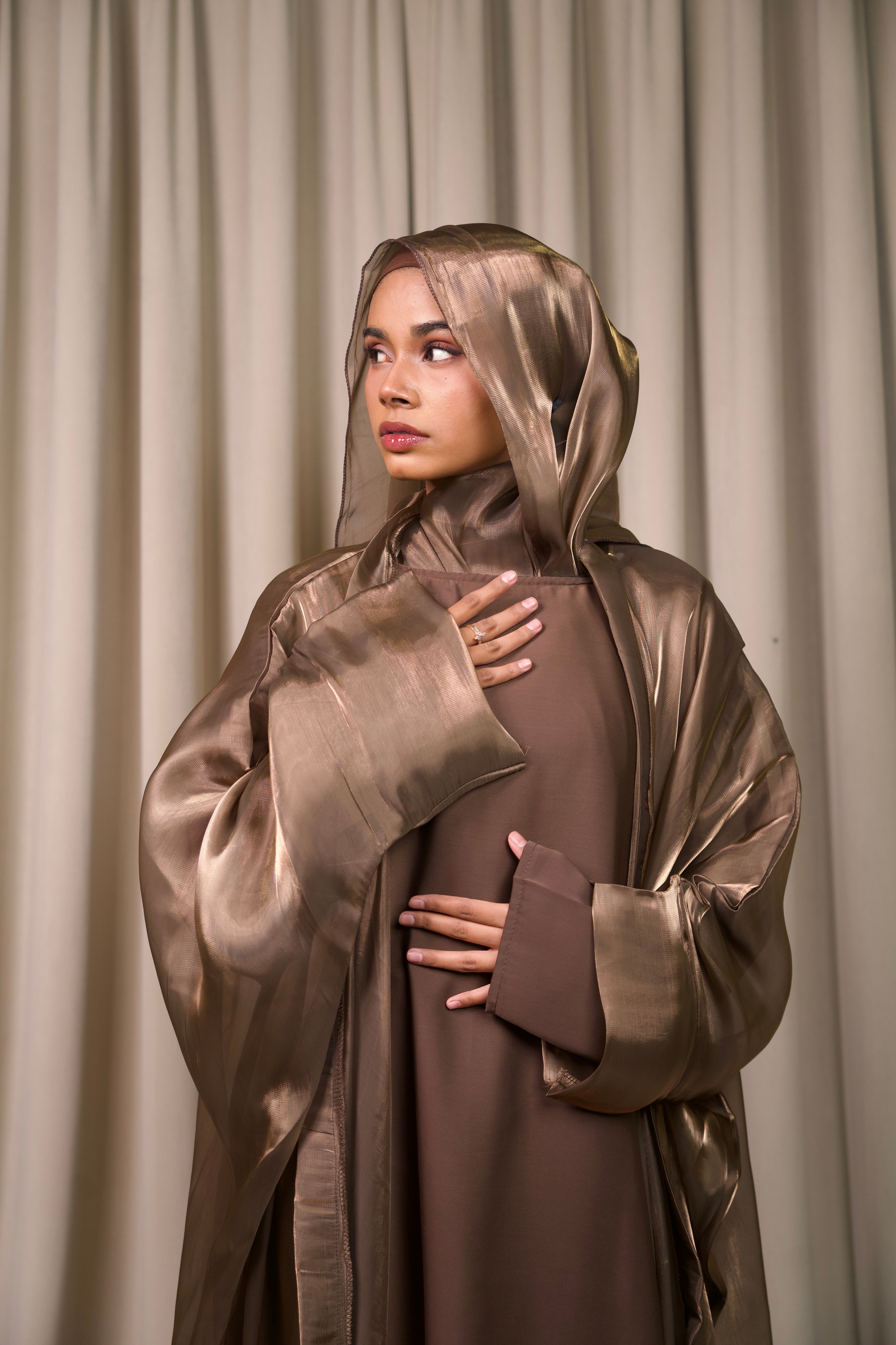 KHALEEJI ABAYAH - BROWN