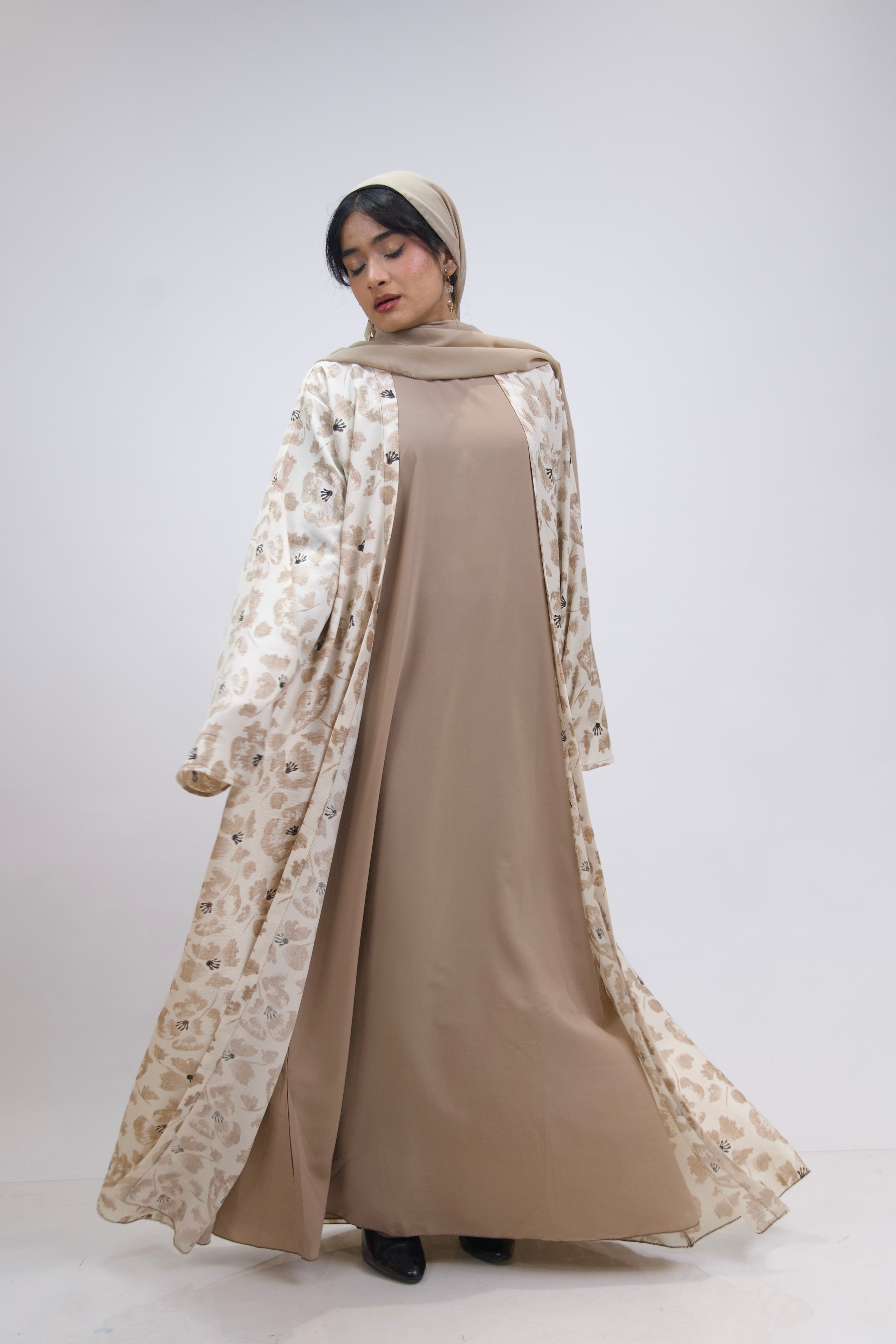 FLORAL PRINTED ABAYAH - BEIGE