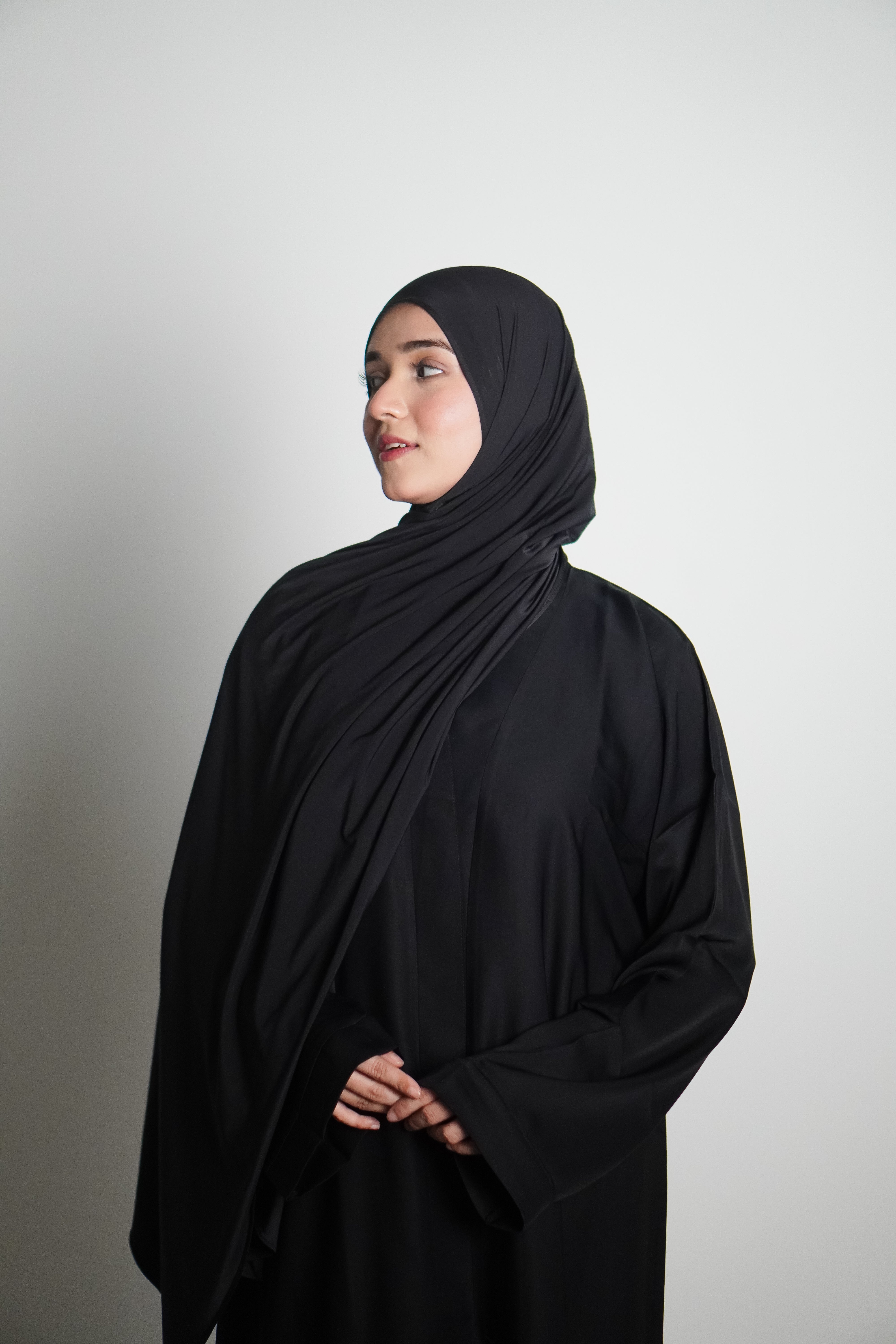 Classic Black Abayah 2.0