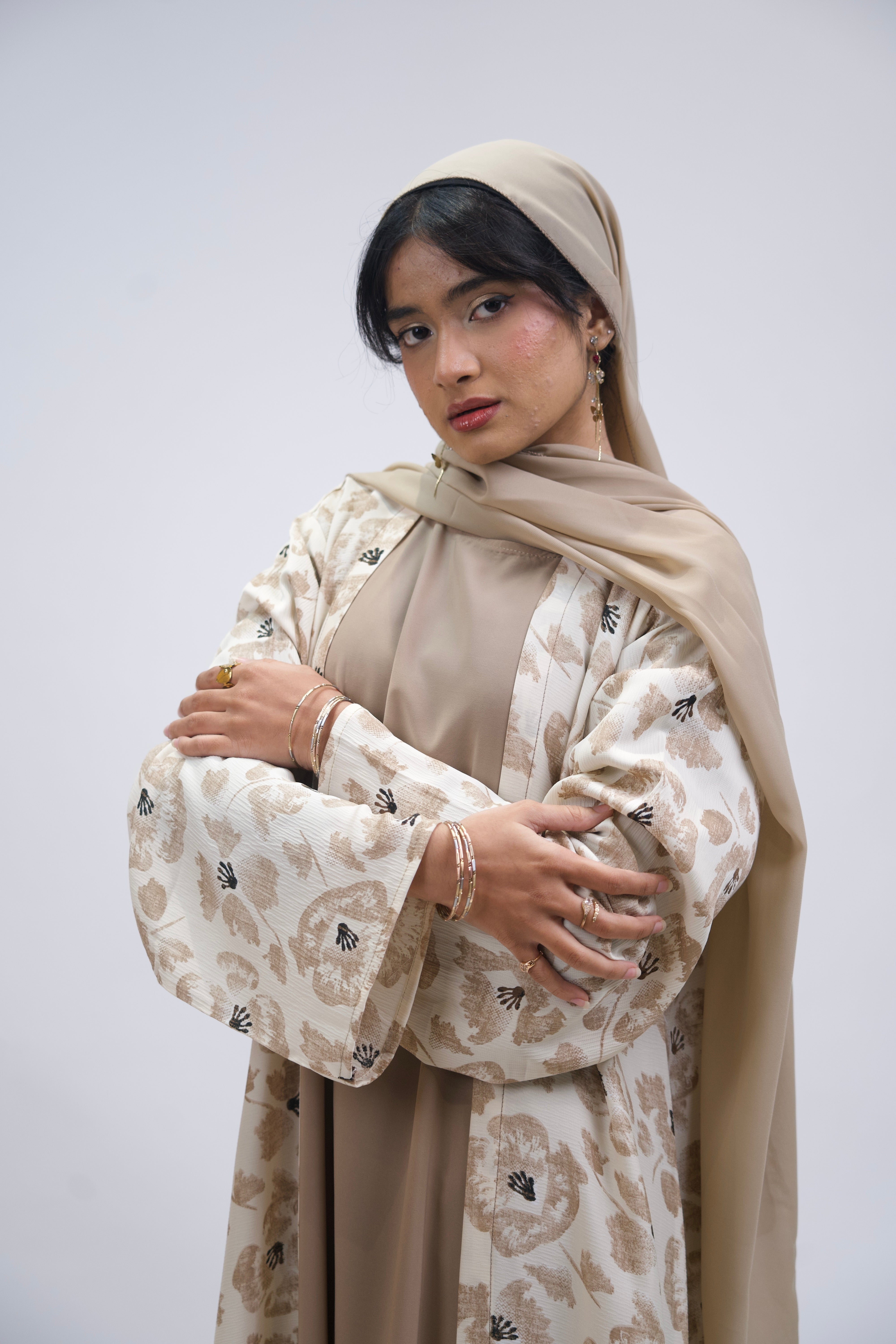 FLORAL PRINTED ABAYAH - BEIGE