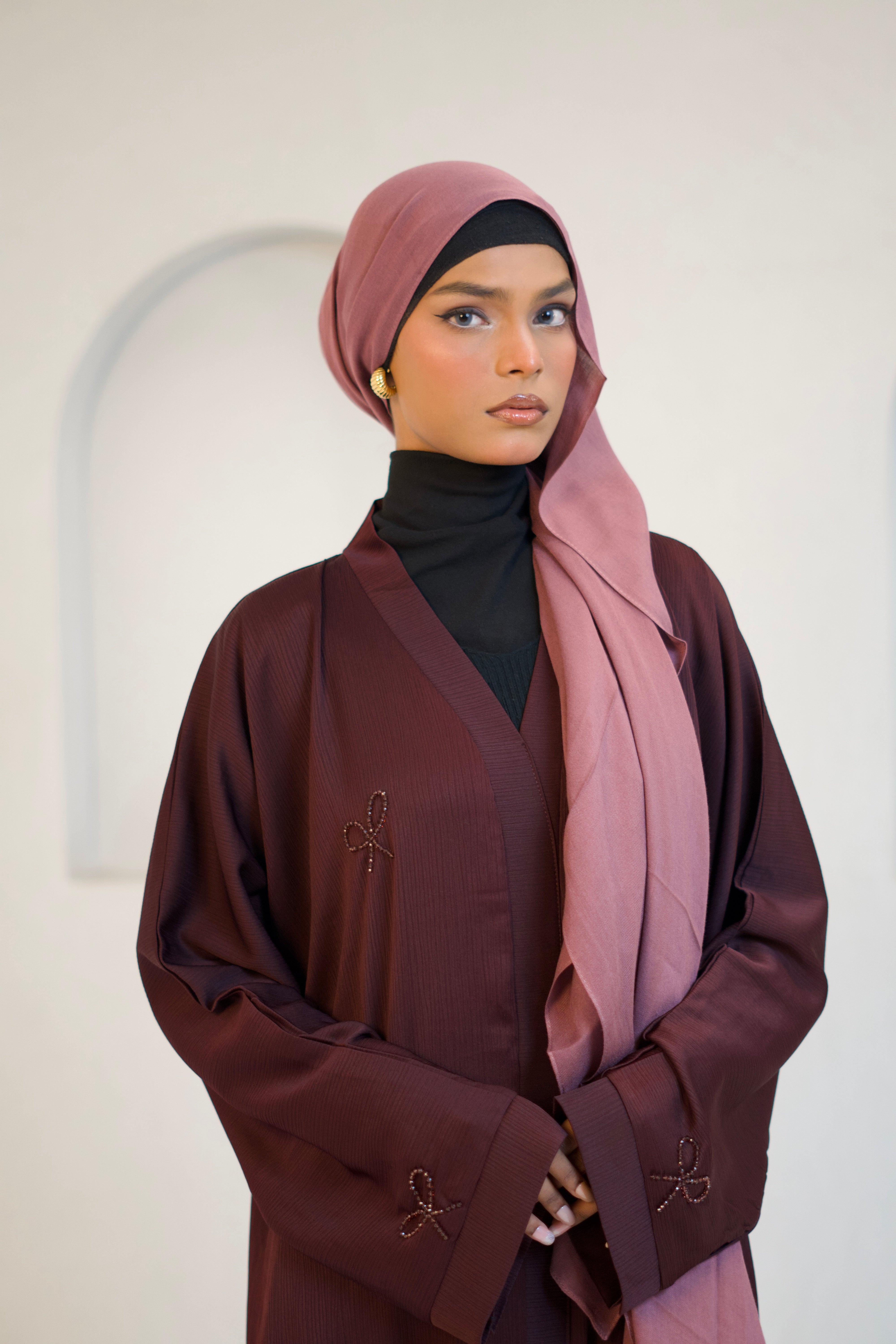 COQUETTE ABAYAH - MAROON