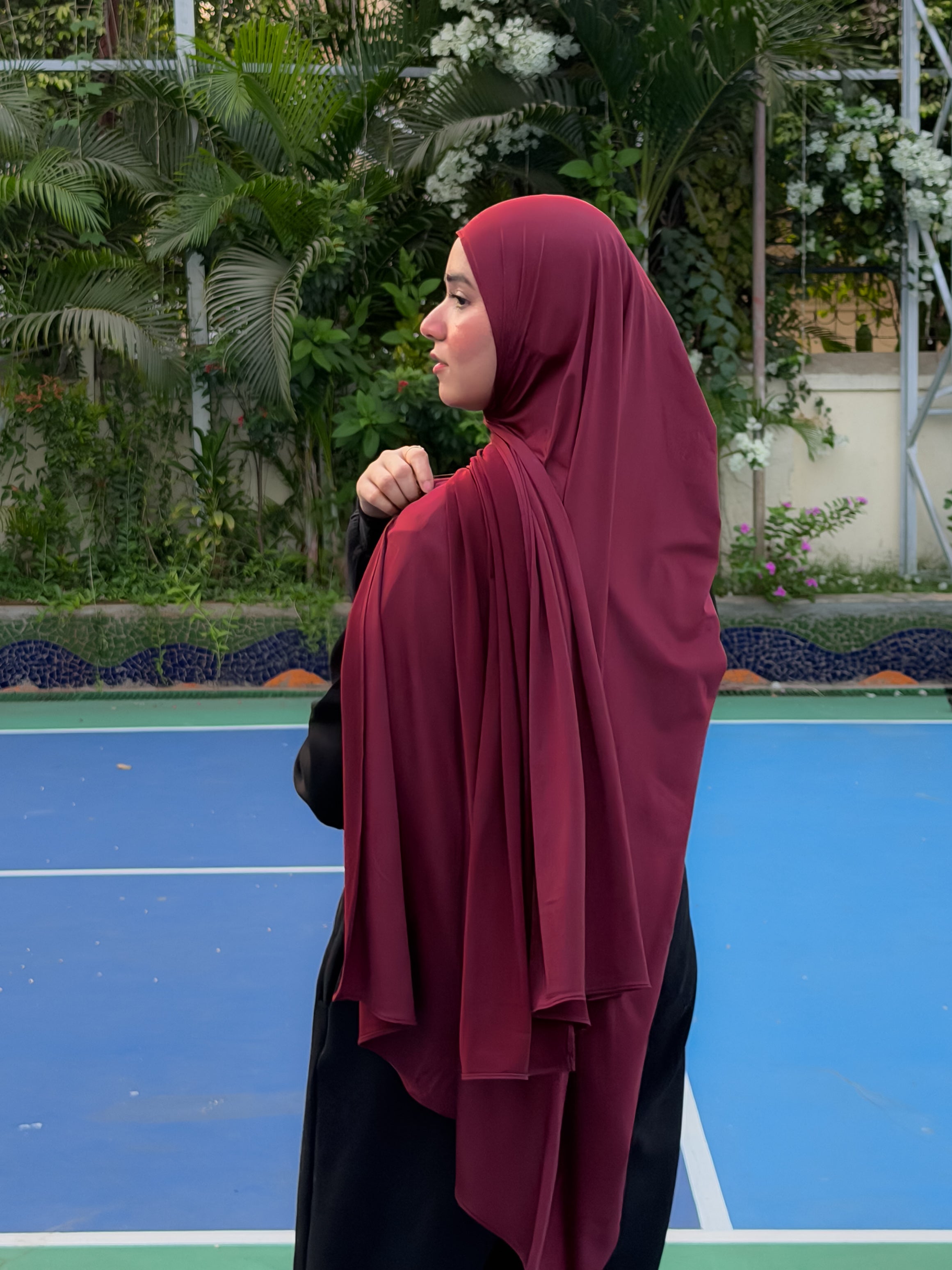 Premium Liquid Jersey - Cherry Noir