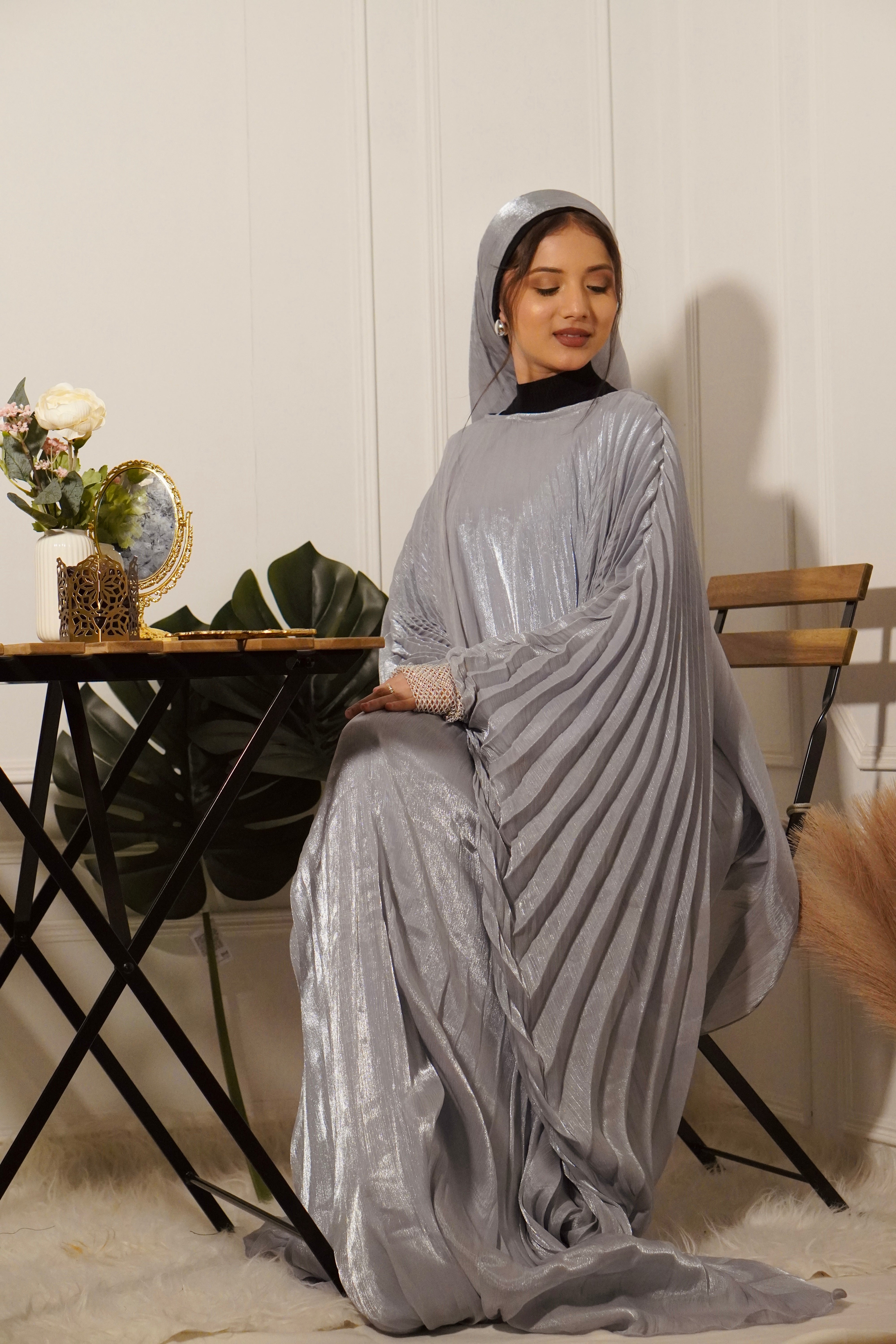 CÈLINE ABAYAH - SILVER GREY