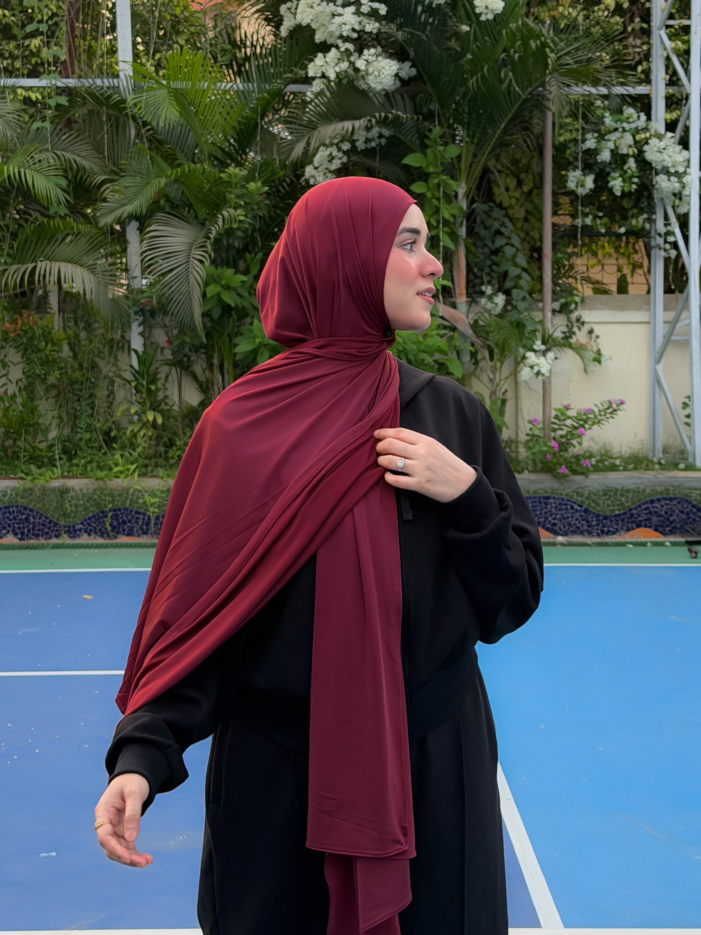 Premium Liquid Jersey - Cherry Noir