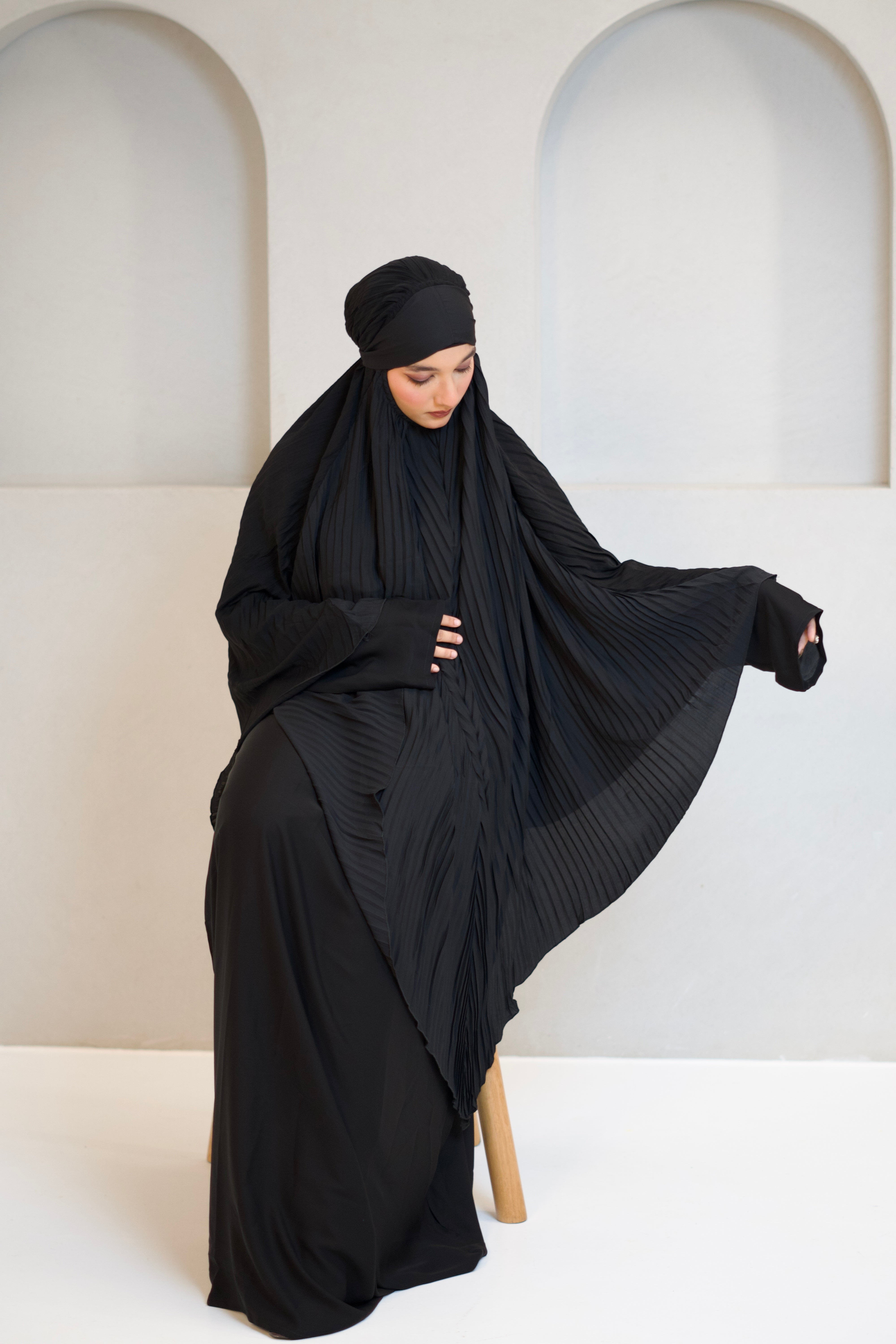 PLEATED KHIMAR SET