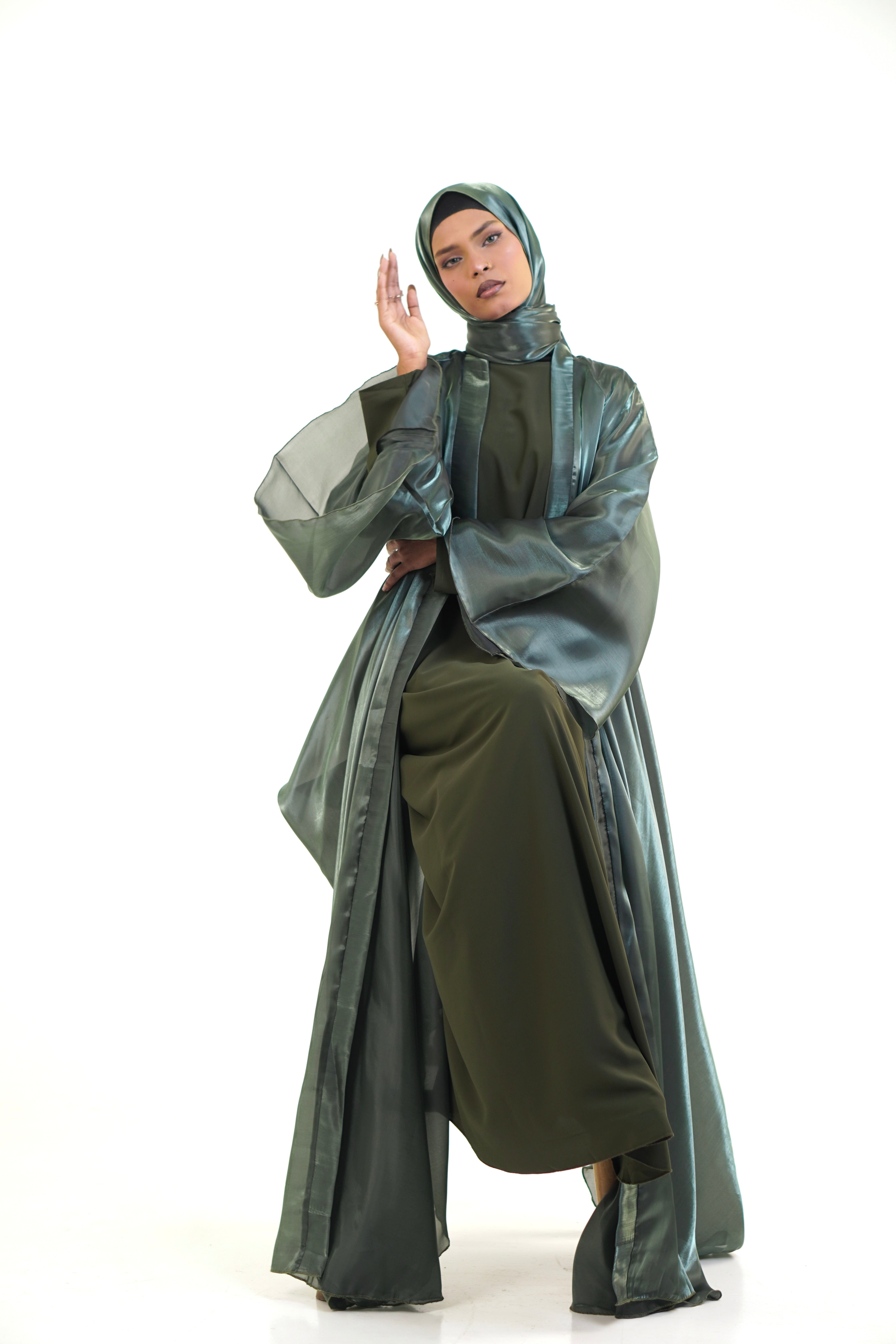 KHALEEJI ABAYAH - ZAYTOON