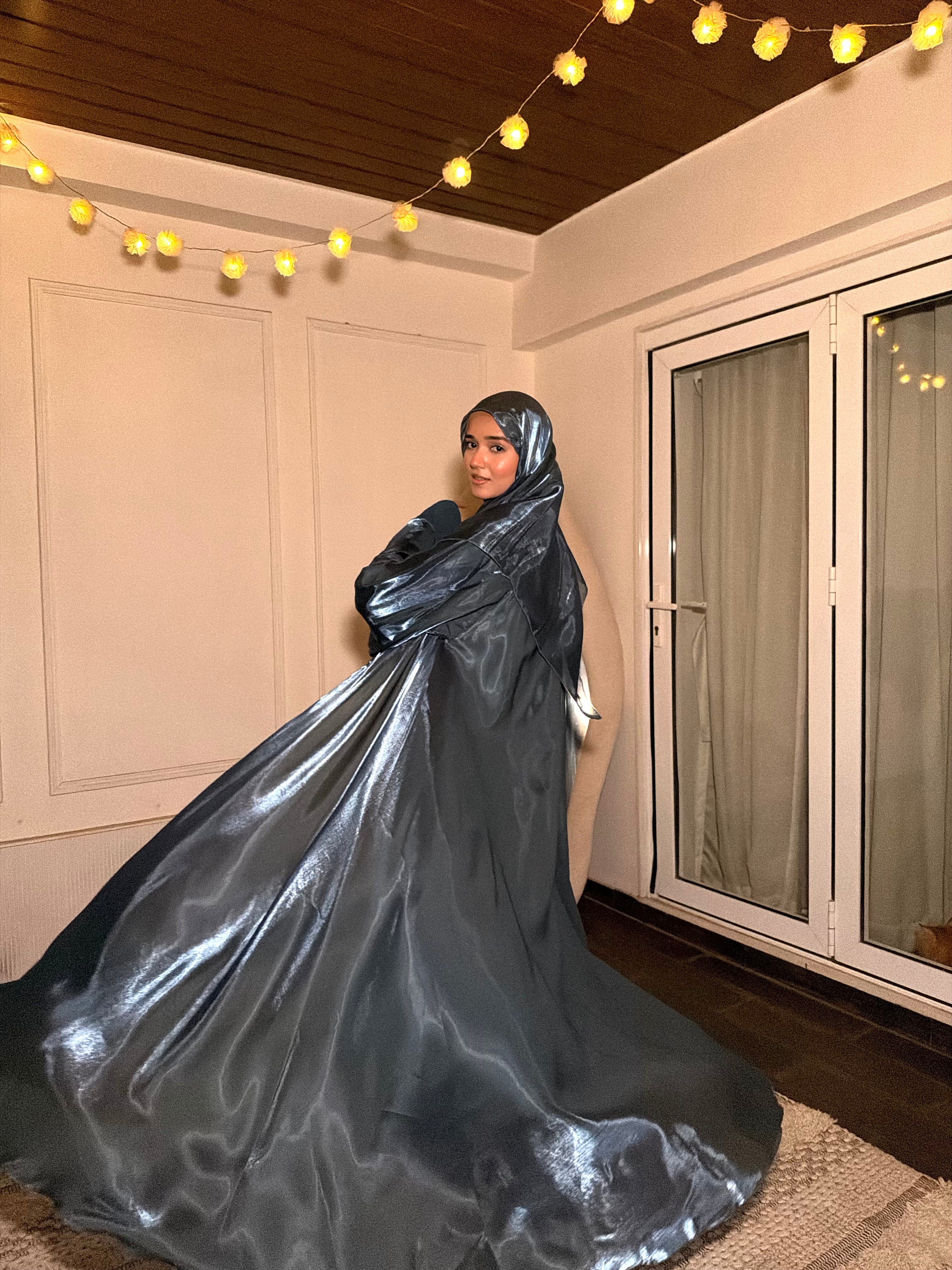 KHALEEJI ABAYAH - NEEL