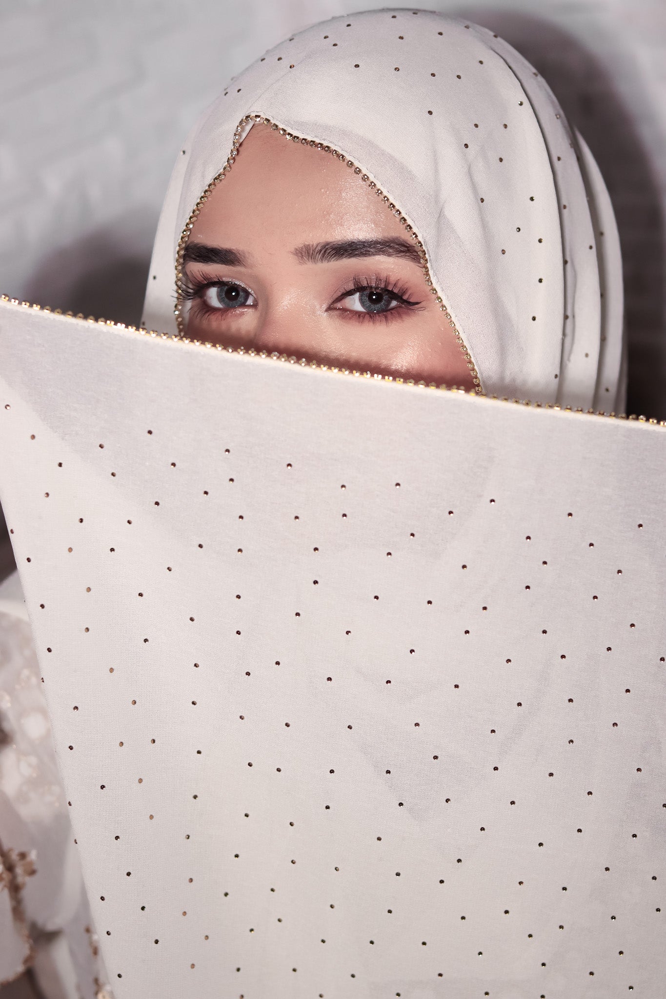 Rhinestone Hijab - White