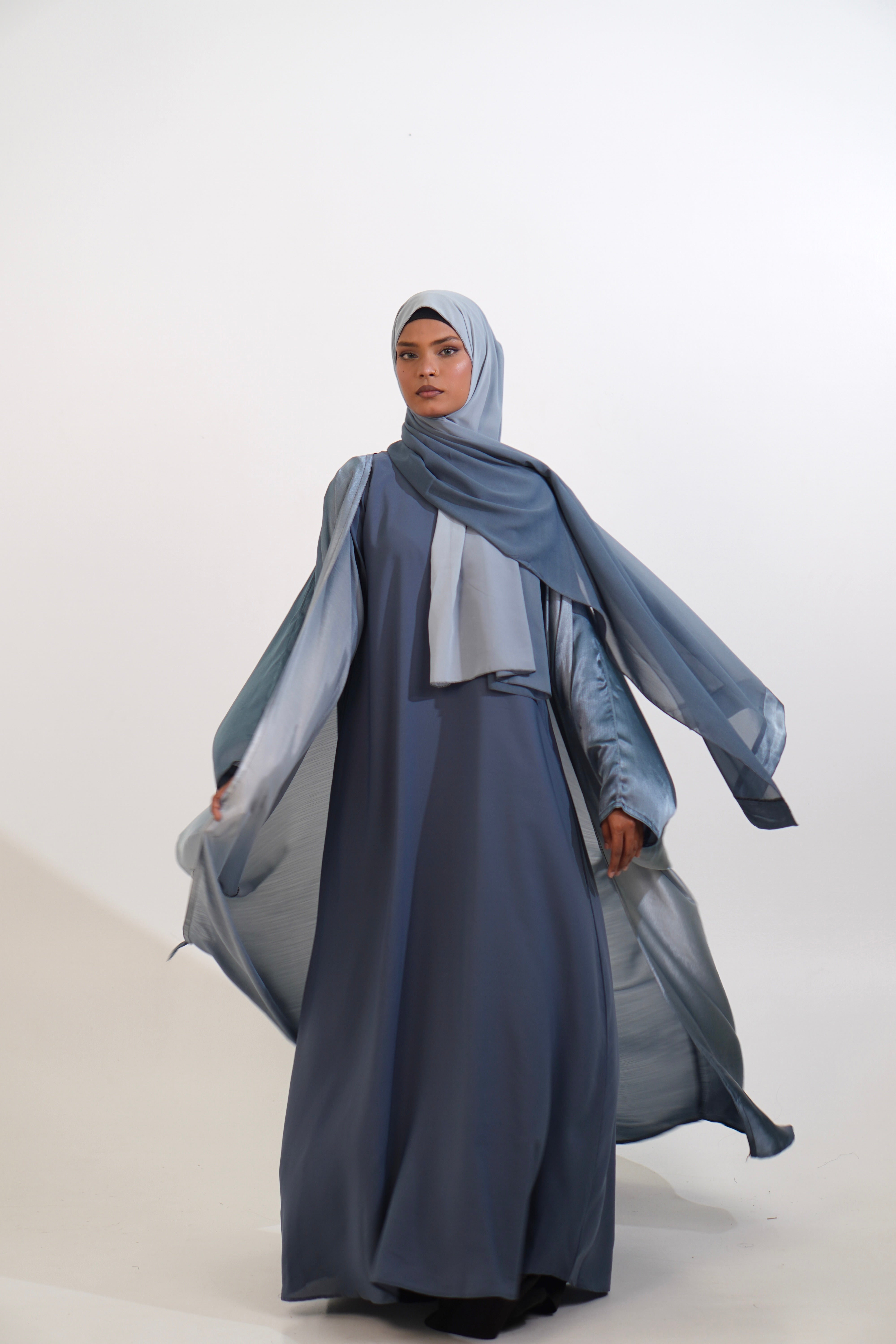 Amelia Ombre Abayah - Diana