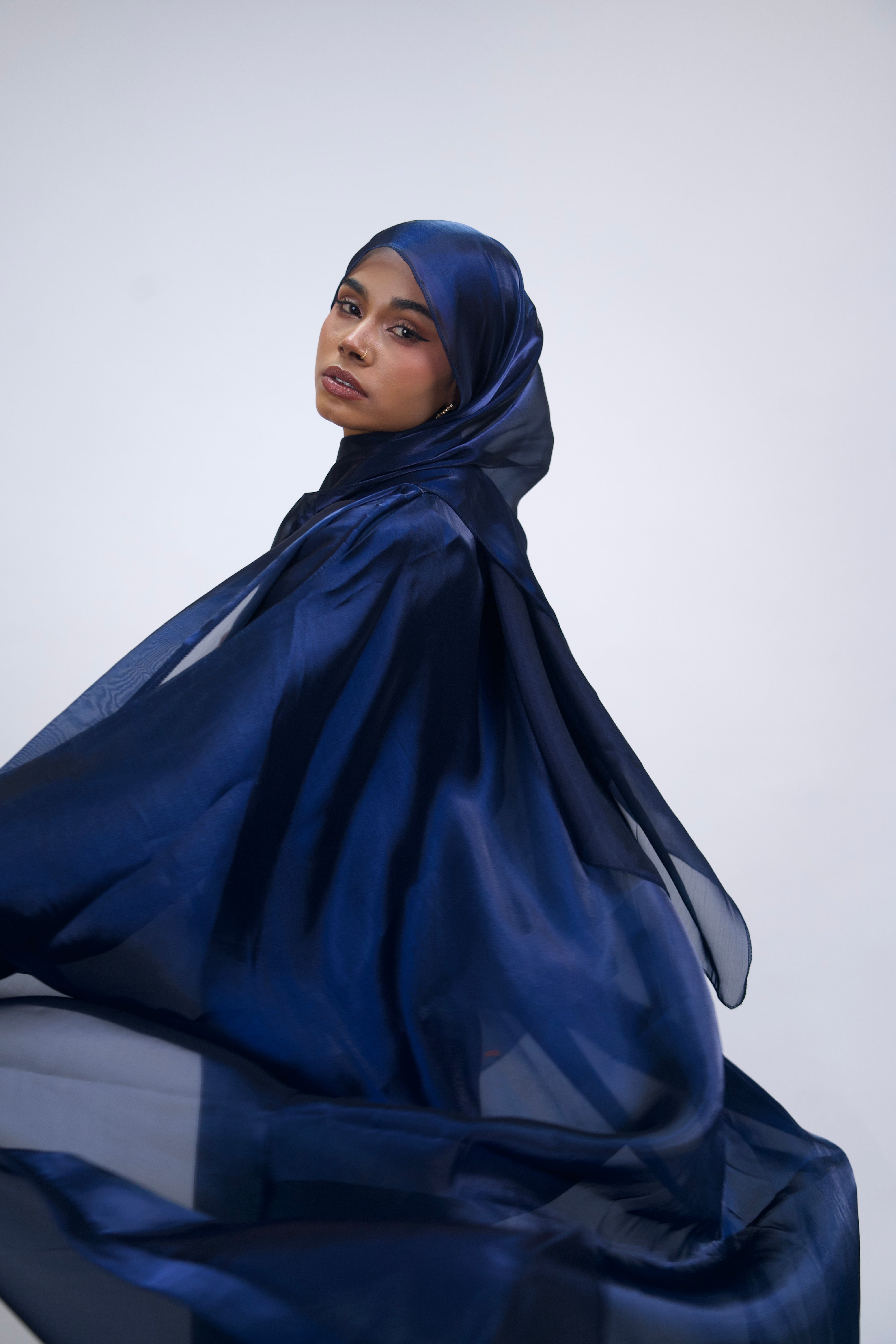 KHALEEJI ABAYAH - ROYAL BLUE