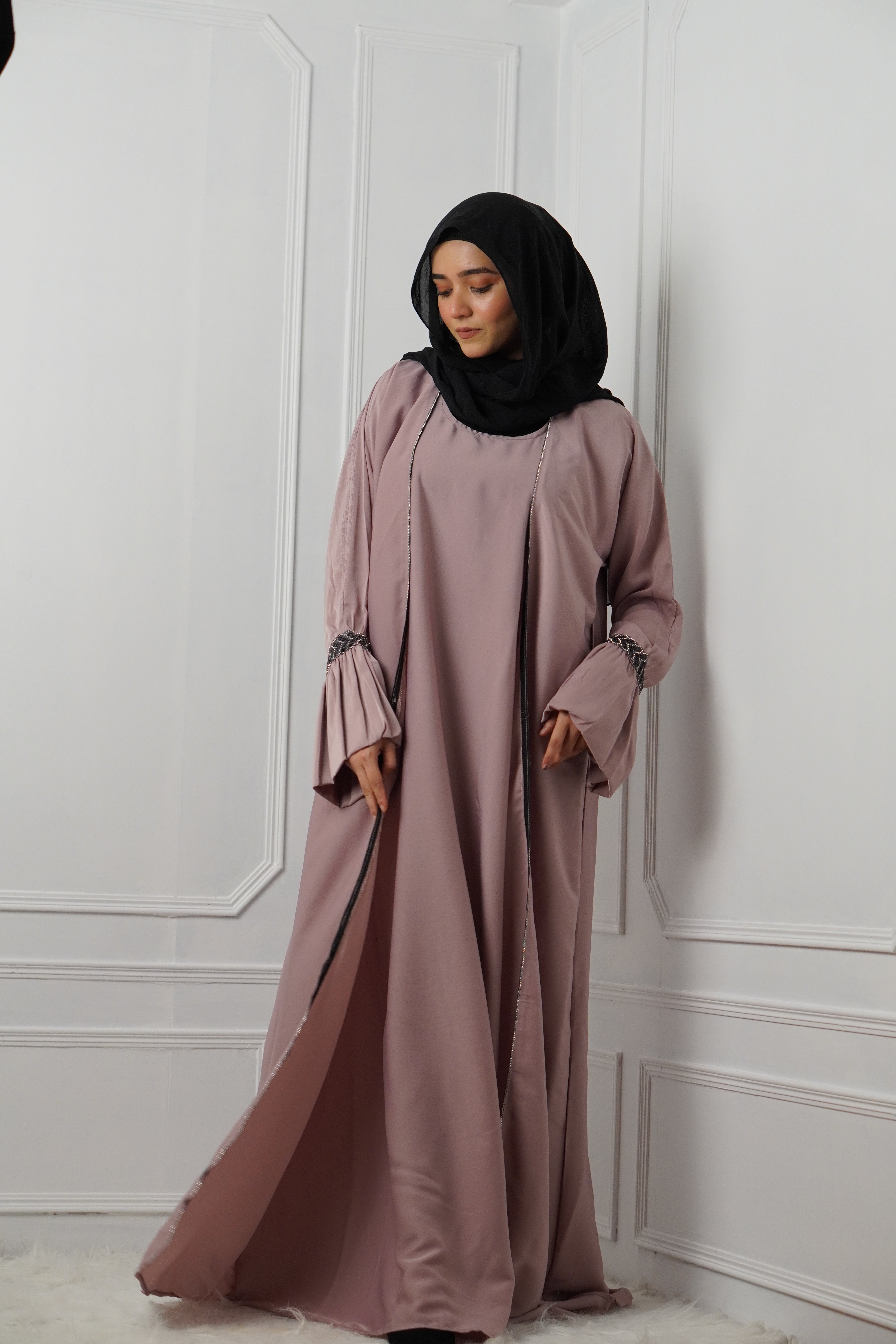 ANUM ABAYAH - Pink Love