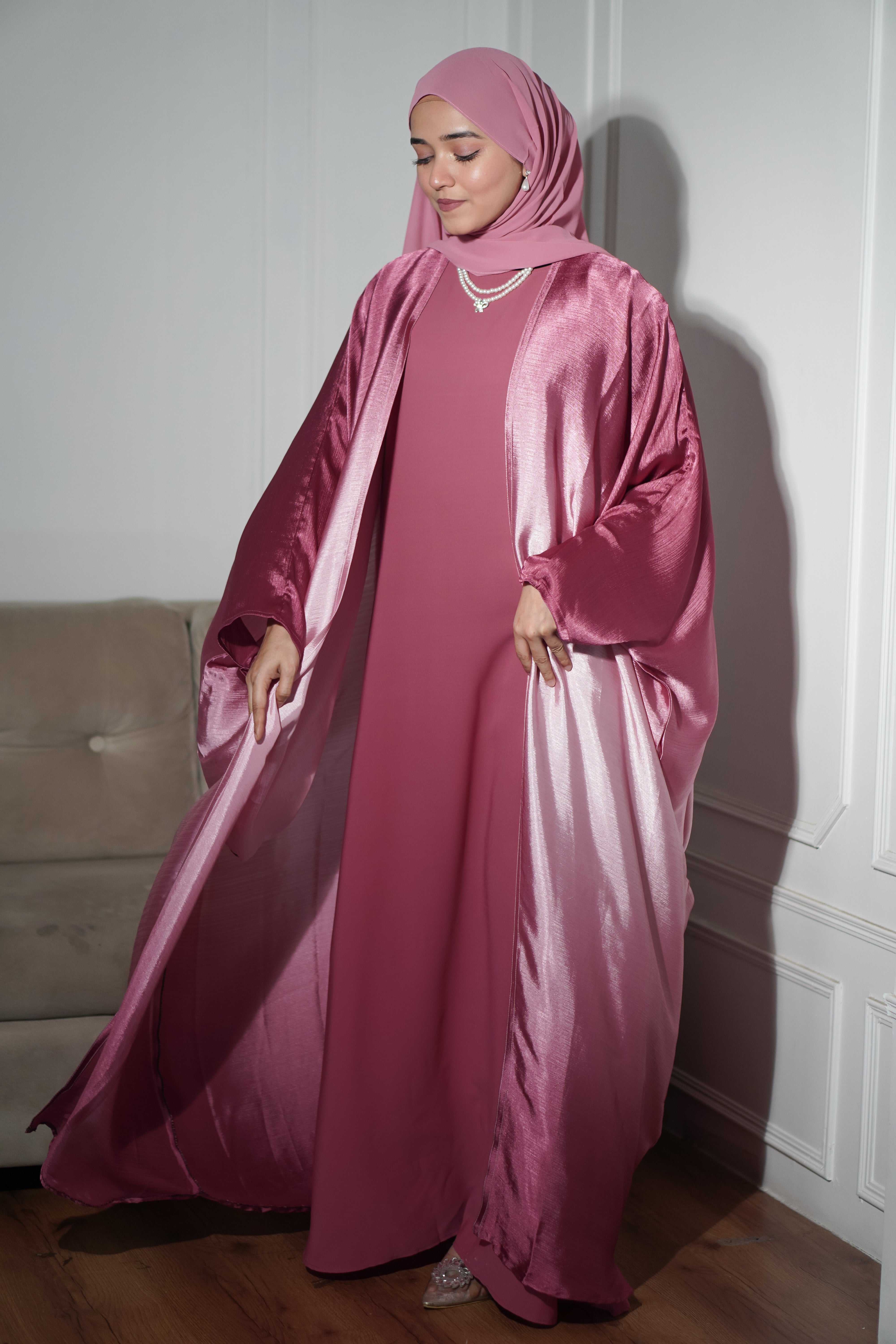 Amelia Ombre Abayah - Barbie Pink