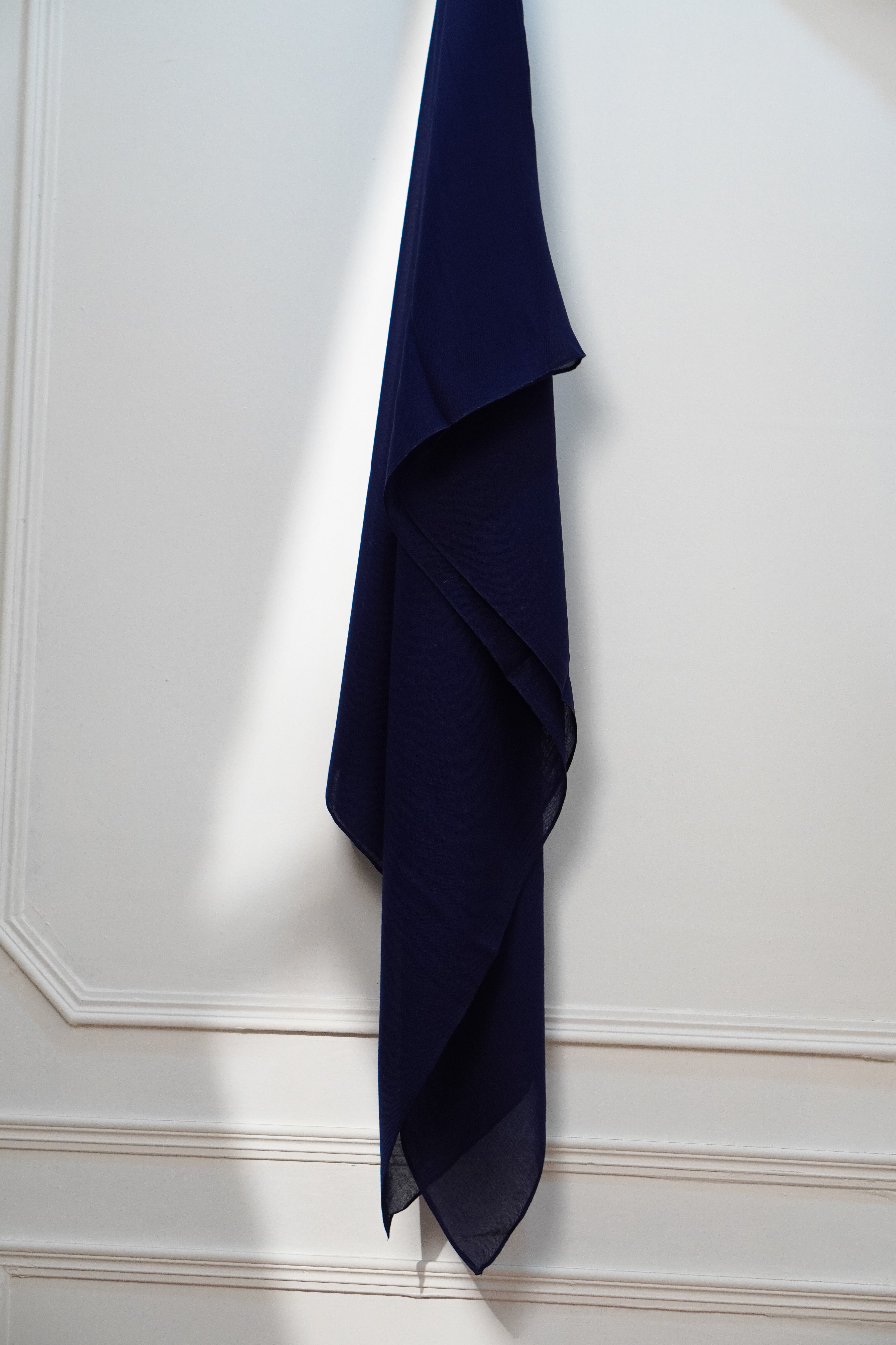 Modal Hijab #11 Navy Blue