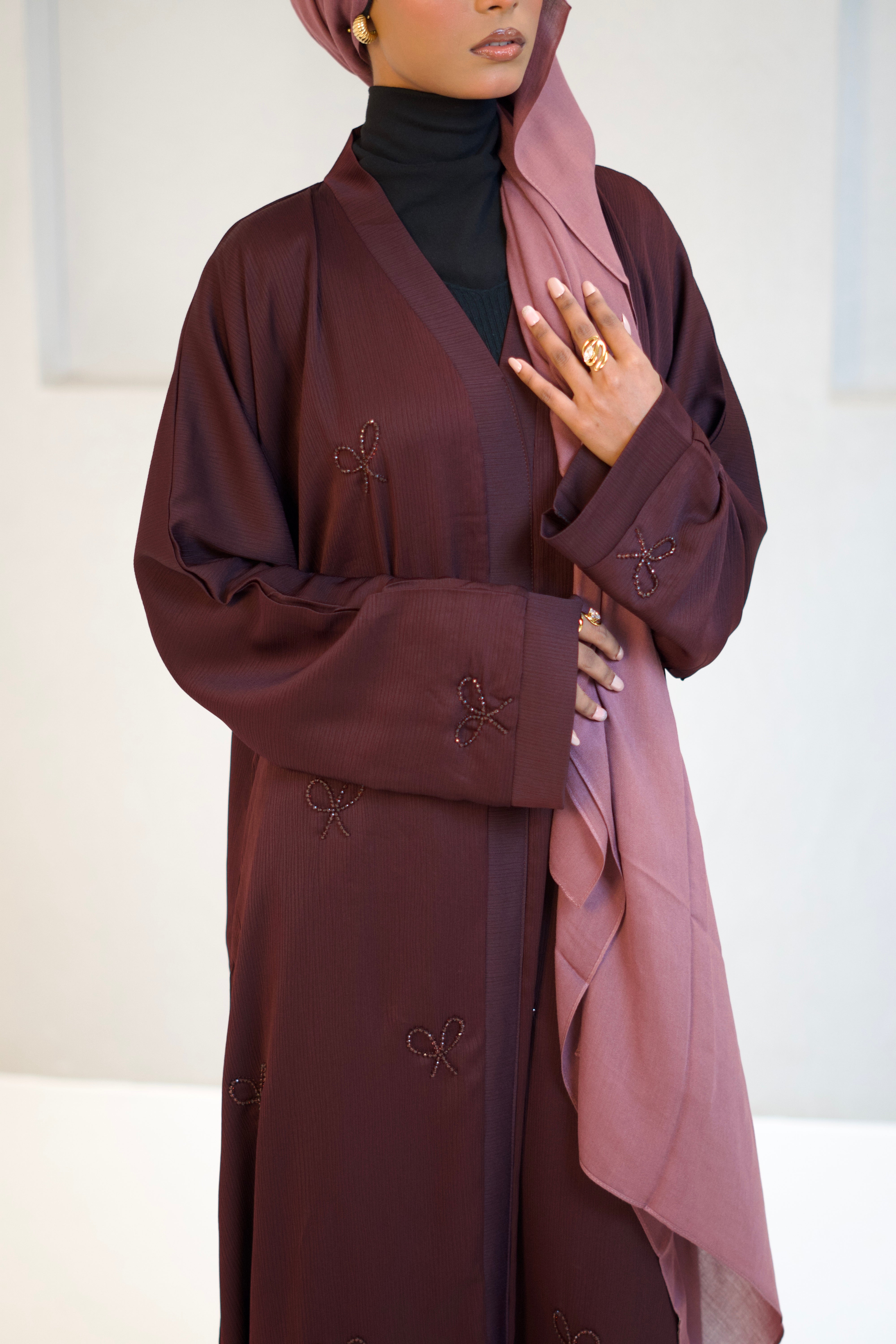 COQUETTE ABAYAH - MAROON